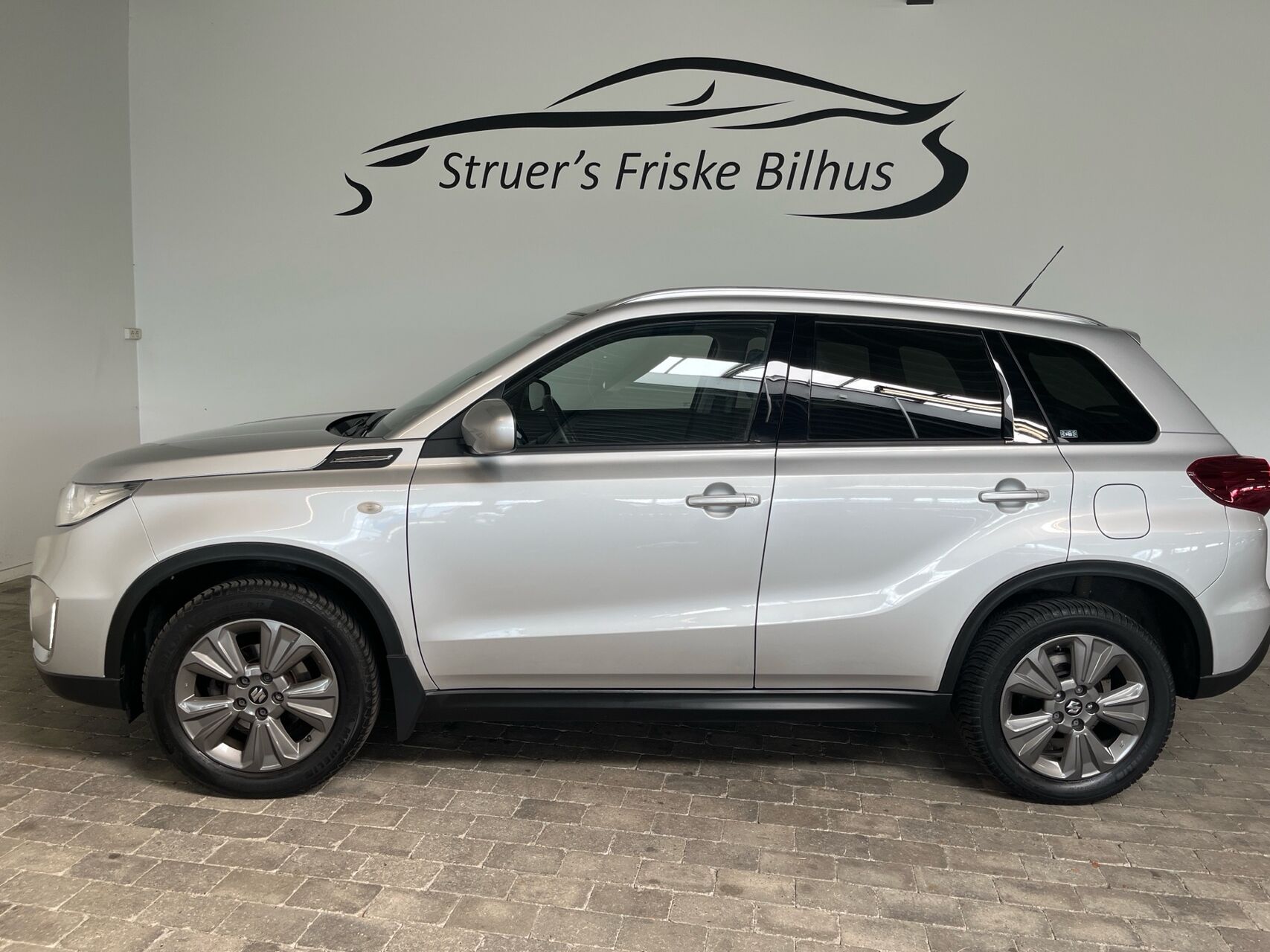 Billede af Suzuki Vitara 1,0 Boosterjet Active Cut 112HK 5d