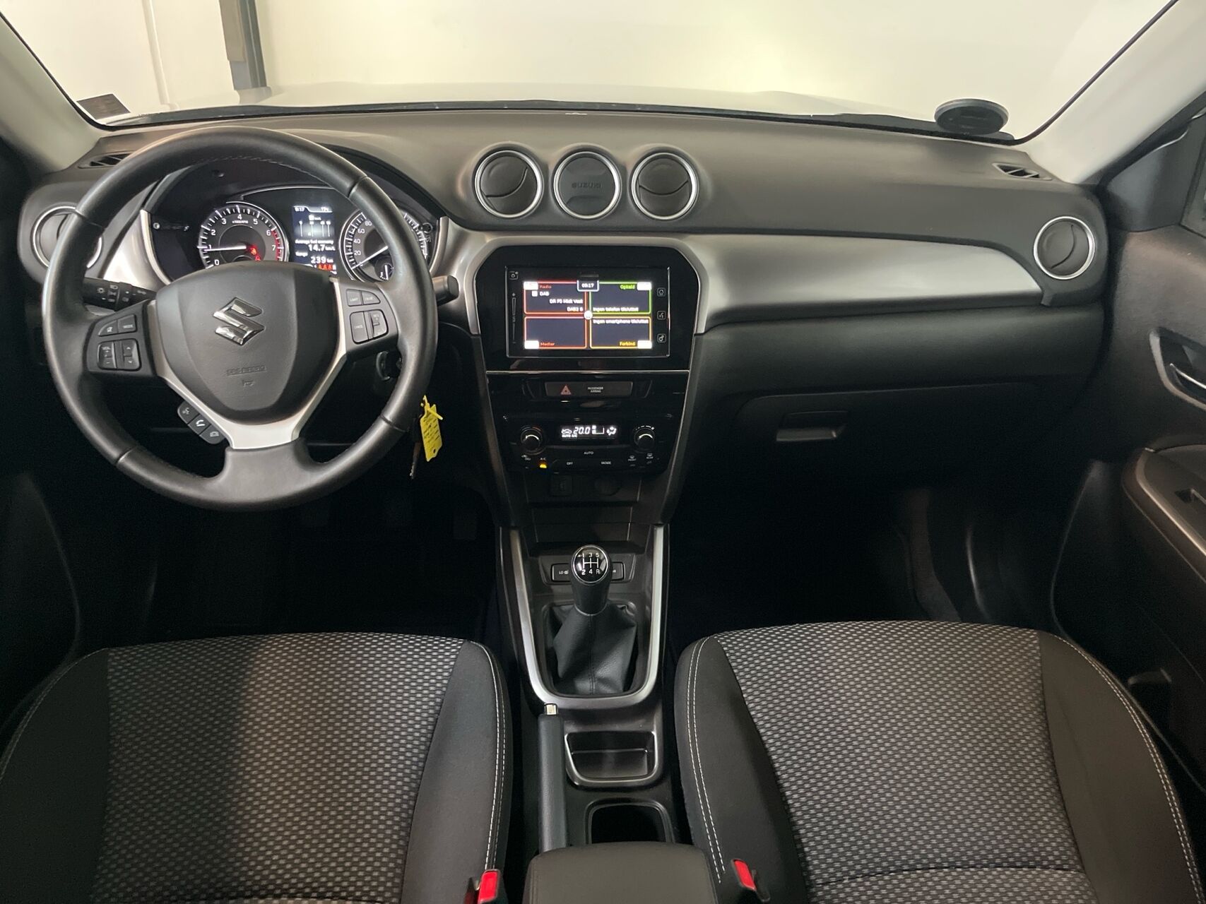 Billede af Suzuki Vitara 1,0 Boosterjet Active Cut 112HK 5d