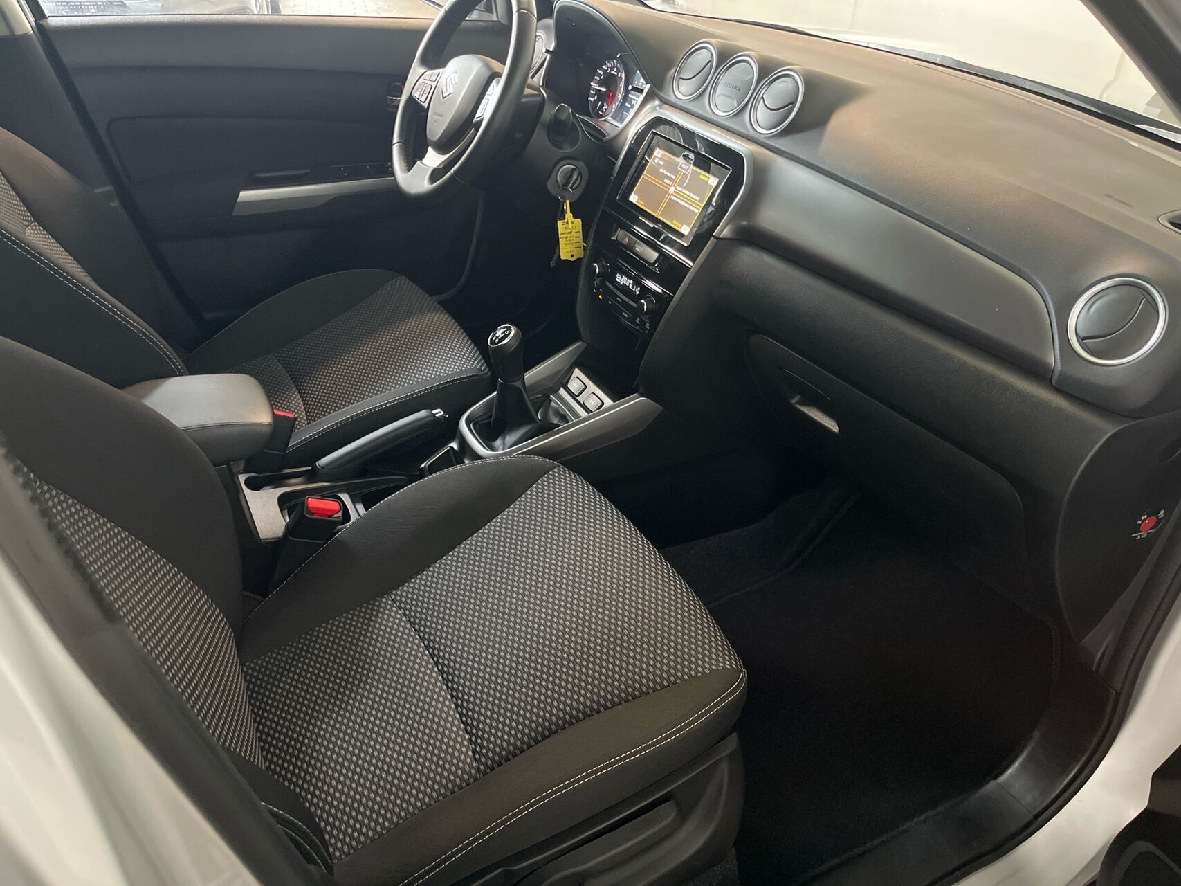 Billede af Suzuki Vitara 1,0 Boosterjet Active Cut 112HK 5d