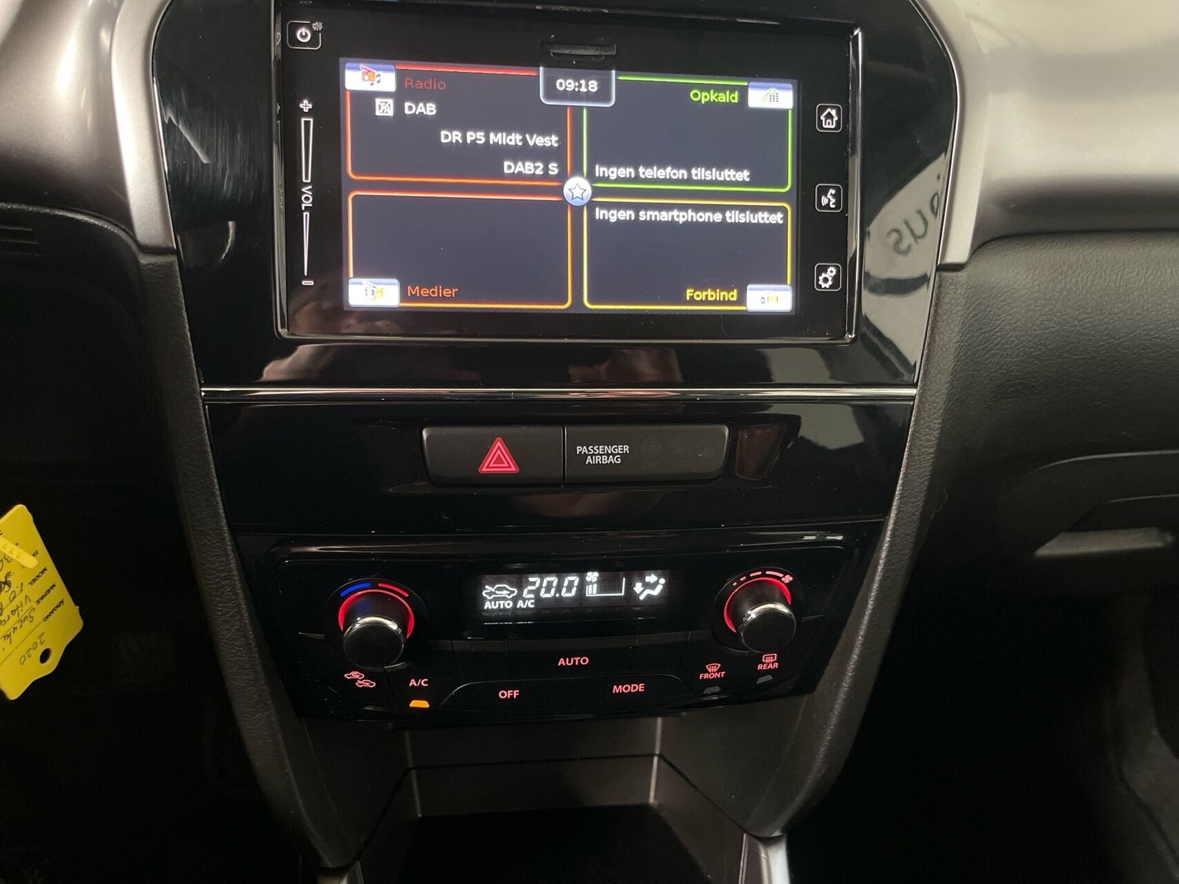 Billede af Suzuki Vitara 1,0 Boosterjet Active Cut 112HK 5d