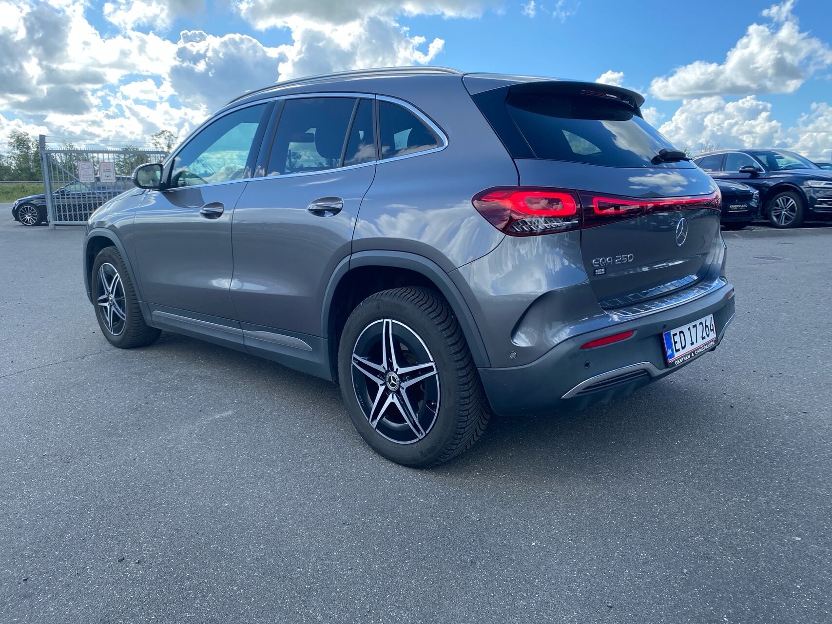 Billede af Mercedes-Benz EQA 250 EL 190HK 5d Aut.