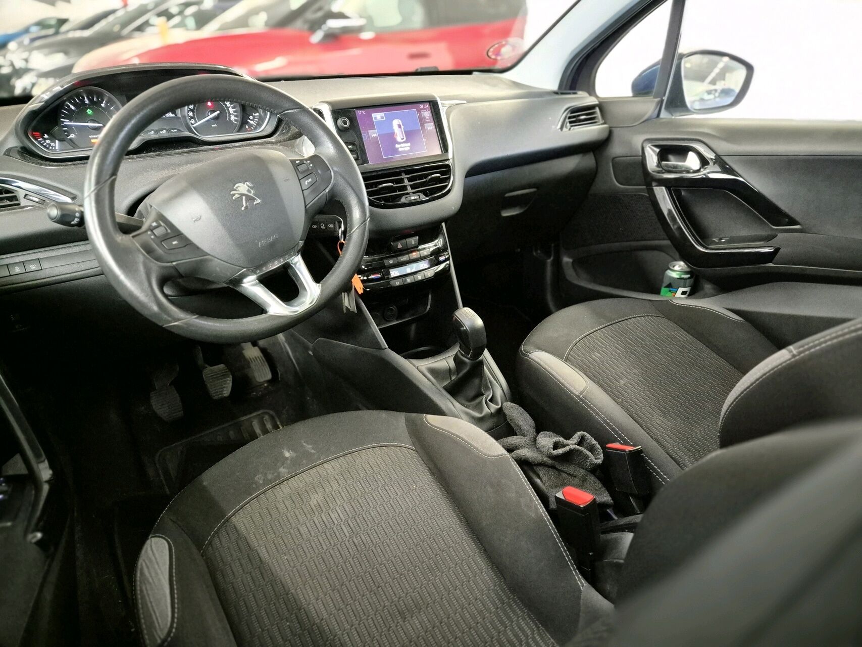 Billede af Peugeot 208 1,6 BlueHDi Envy Sky 100HK 5d