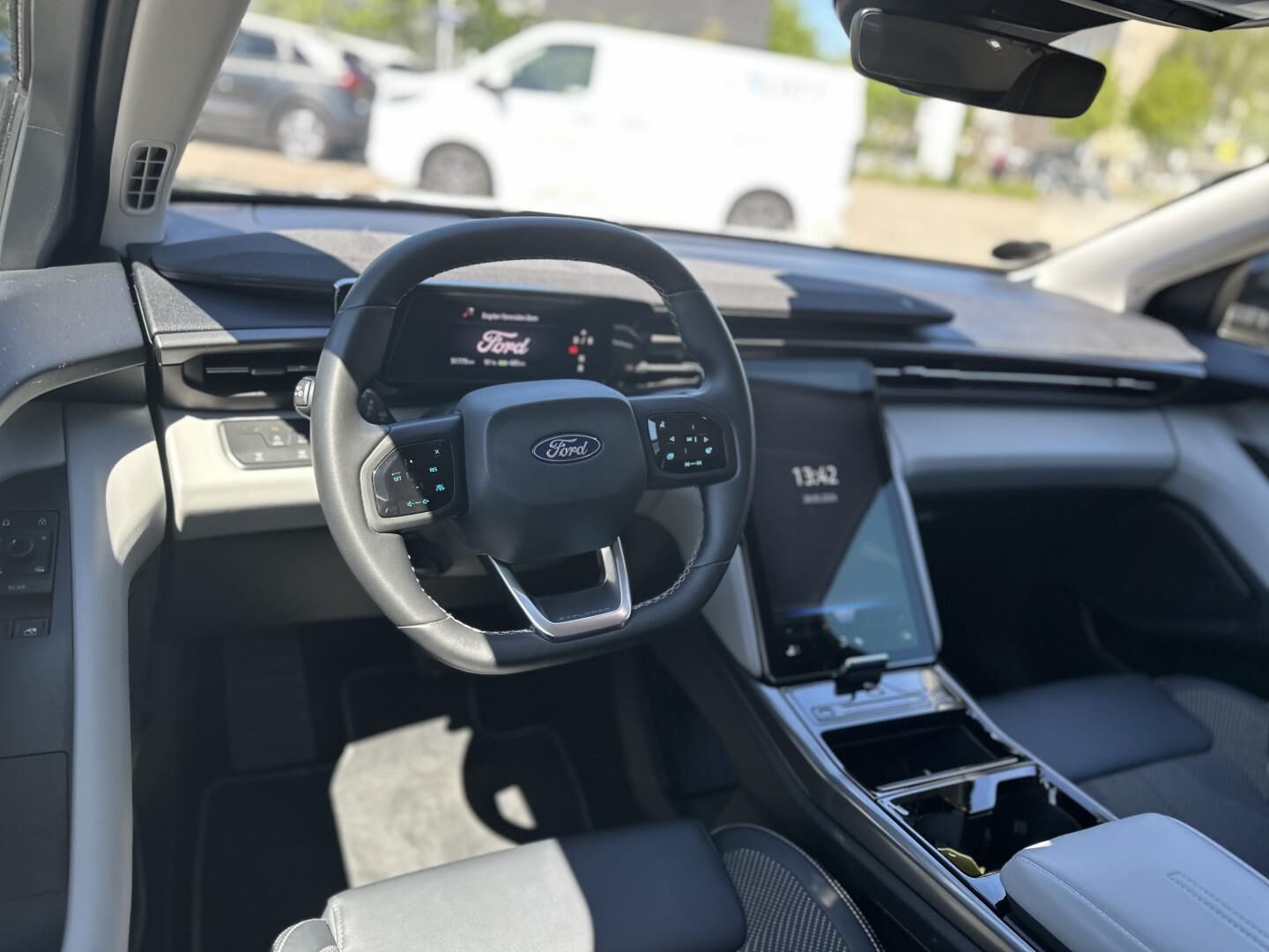 Billede af Ford Explorer EL UR Select RWD 286HK 5d Aut.