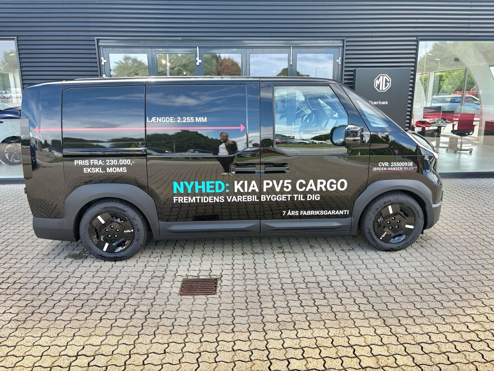 Billede af Kia PV5 Cargo L2H1 EL Long Range Work Pro 163HK Van Aut.