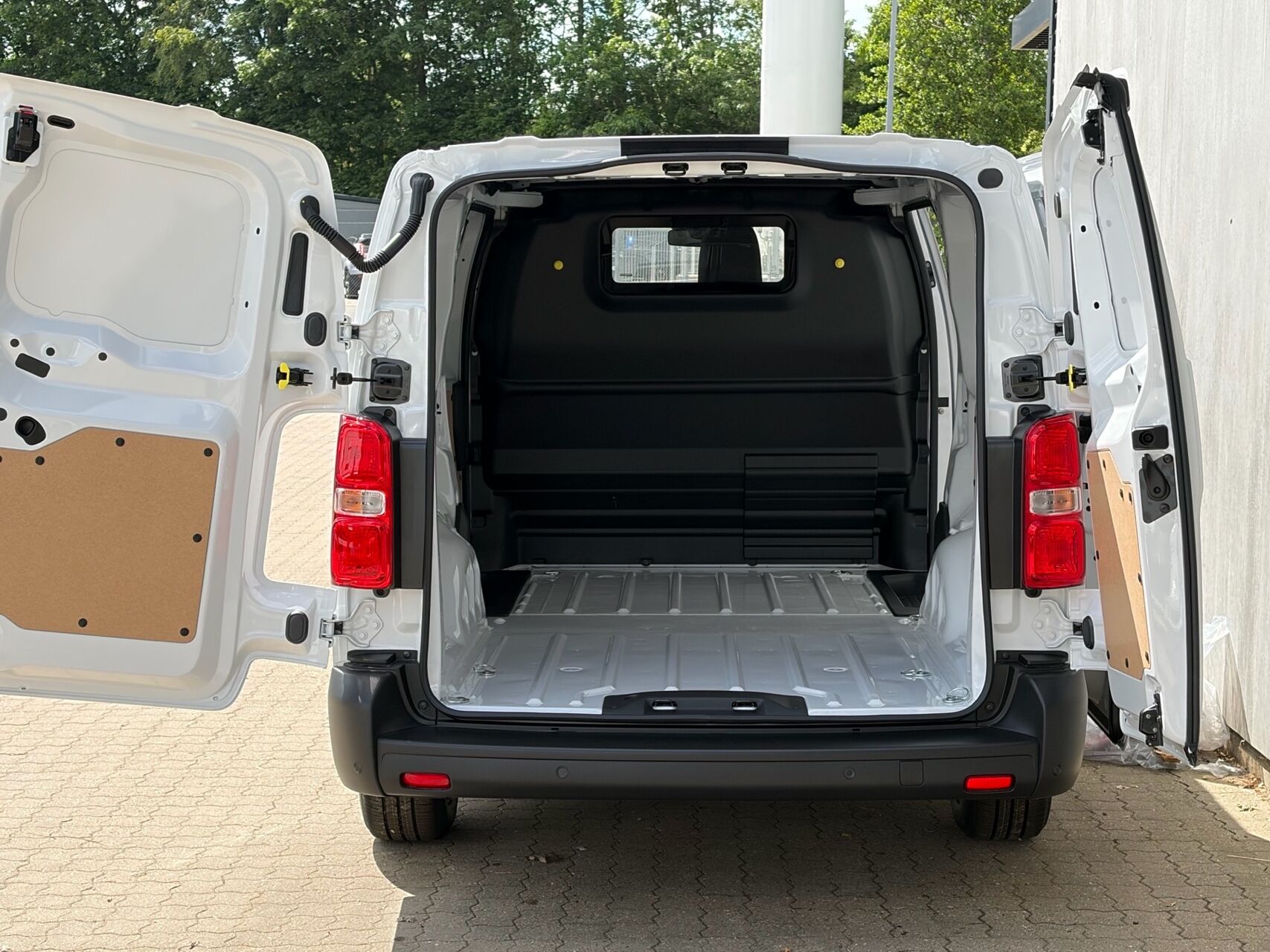 Billede af Fiat E-Scudo L3H1 EL Pro 136HK Van Aut.