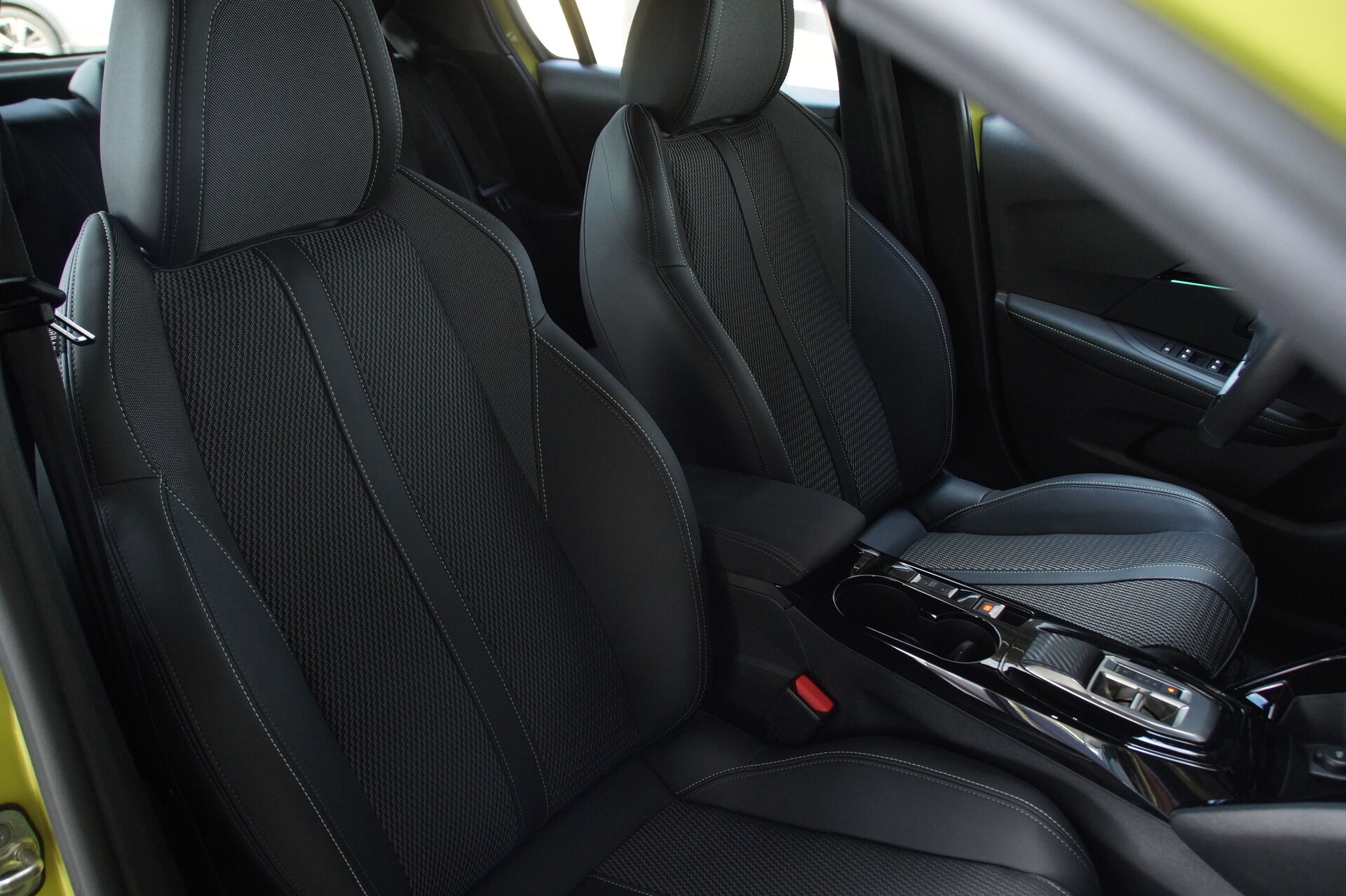 Billede af Peugeot e-208 EL GT 156HK 5d Aut.