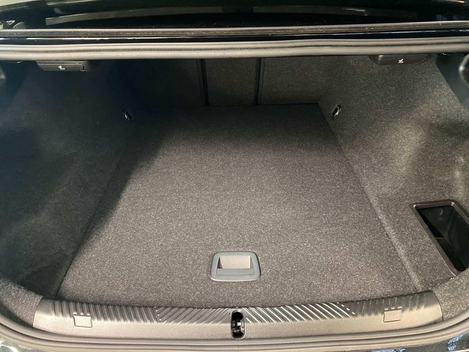 Billede af BMW i5 eDrive40 EL M-sport Pro 340HK Aut.