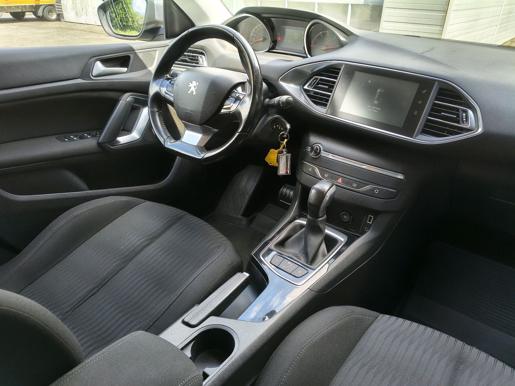 Billede af Peugeot 308 SW 1,6 Blue e-HDI Active EAT6 120HK Stc 6g Aut.