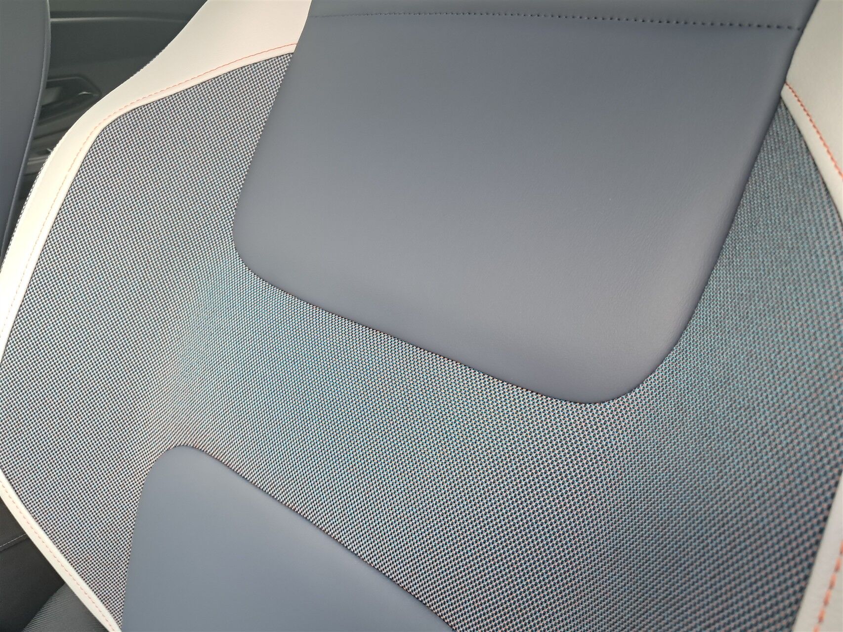 Billede af Nissan Micra EL Evolve 52kWh 150HK 5d Aut.