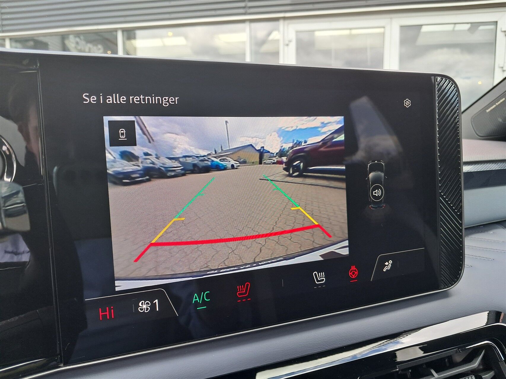 Billede af Nissan Micra EL Evolve 52kWh 150HK 5d Aut.