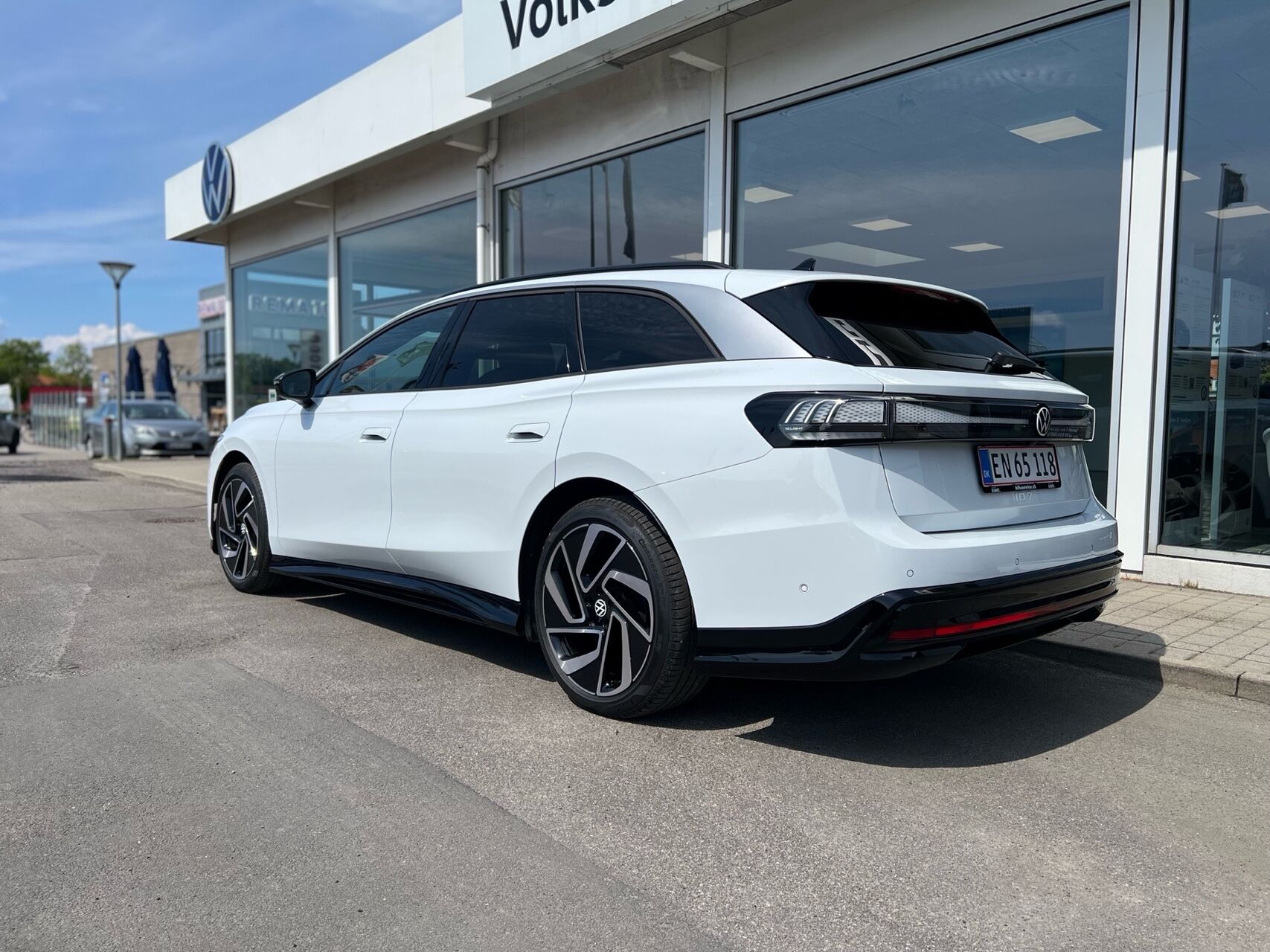 Billede af VW ID.7 Tourer EL Style S+ 286HK Stc Aut.