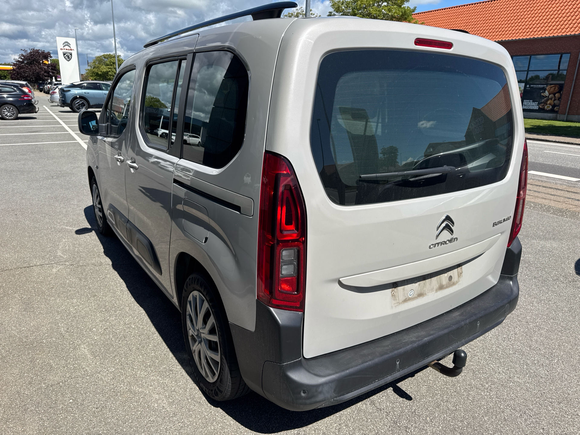 Billede af Citroën Berlingo 1,5 Blue HDi Iconic EAT8 start/stop 130HK 8g Aut.
