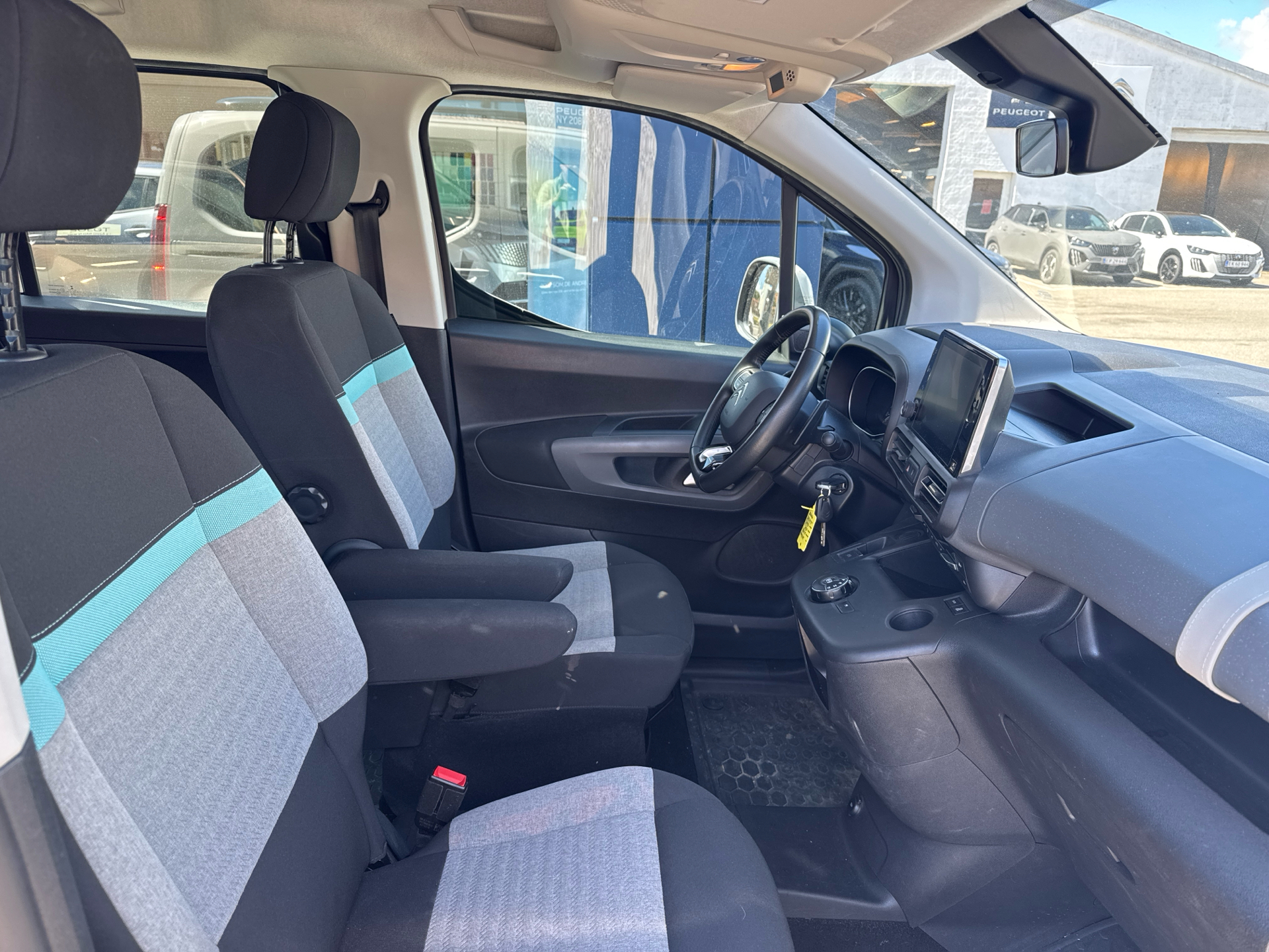 Billede af Citroën Berlingo 1,5 Blue HDi Iconic EAT8 start/stop 130HK 8g Aut.