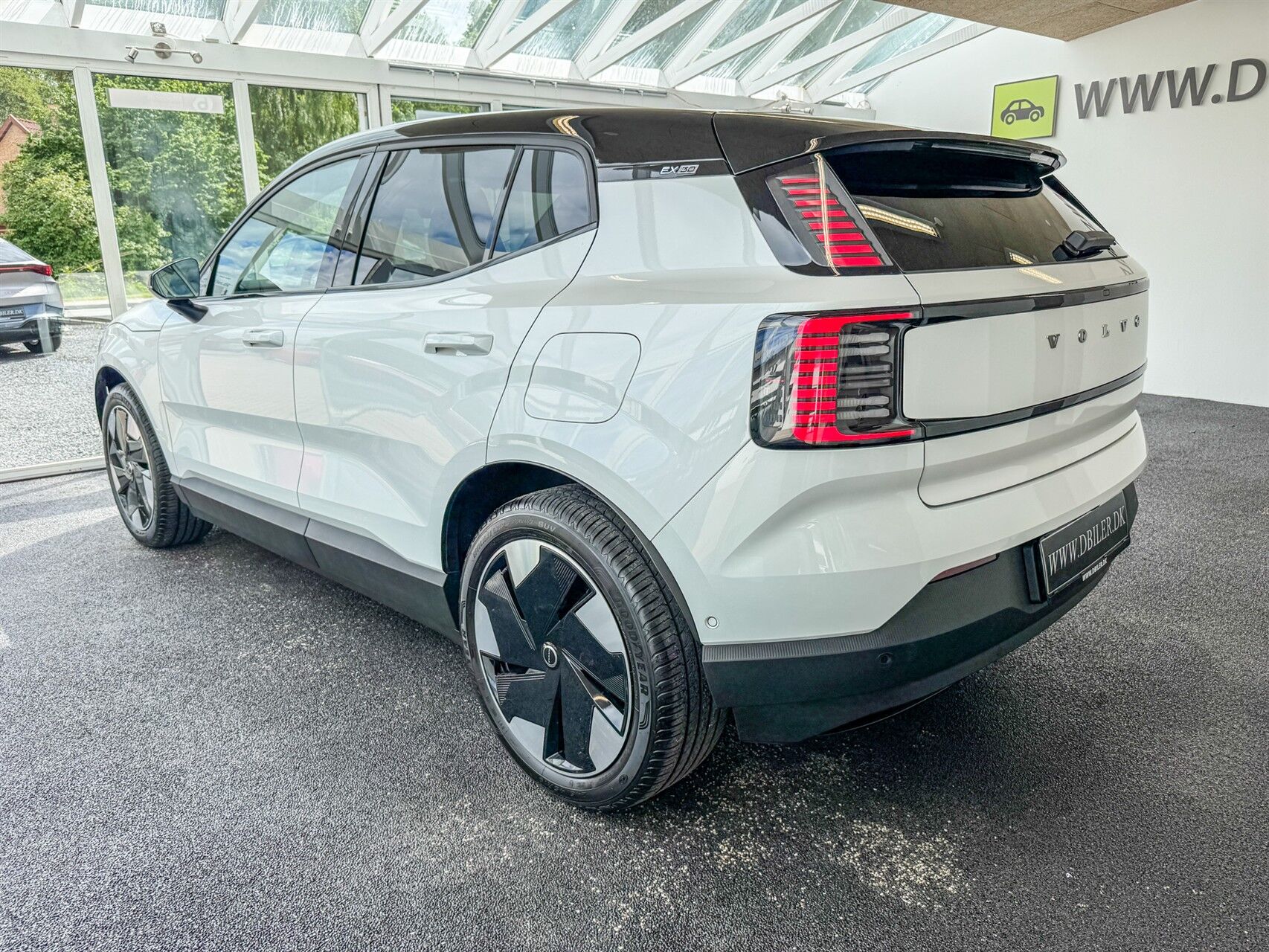 Billede af Volvo EX30 Twin Motor Performance Ultra AWD 428HK 5d Aut.
