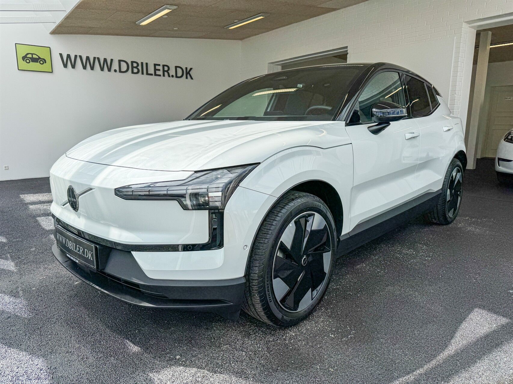 Billede af Volvo EX30 Twin Motor Performance Ultra AWD 428HK 5d Aut.