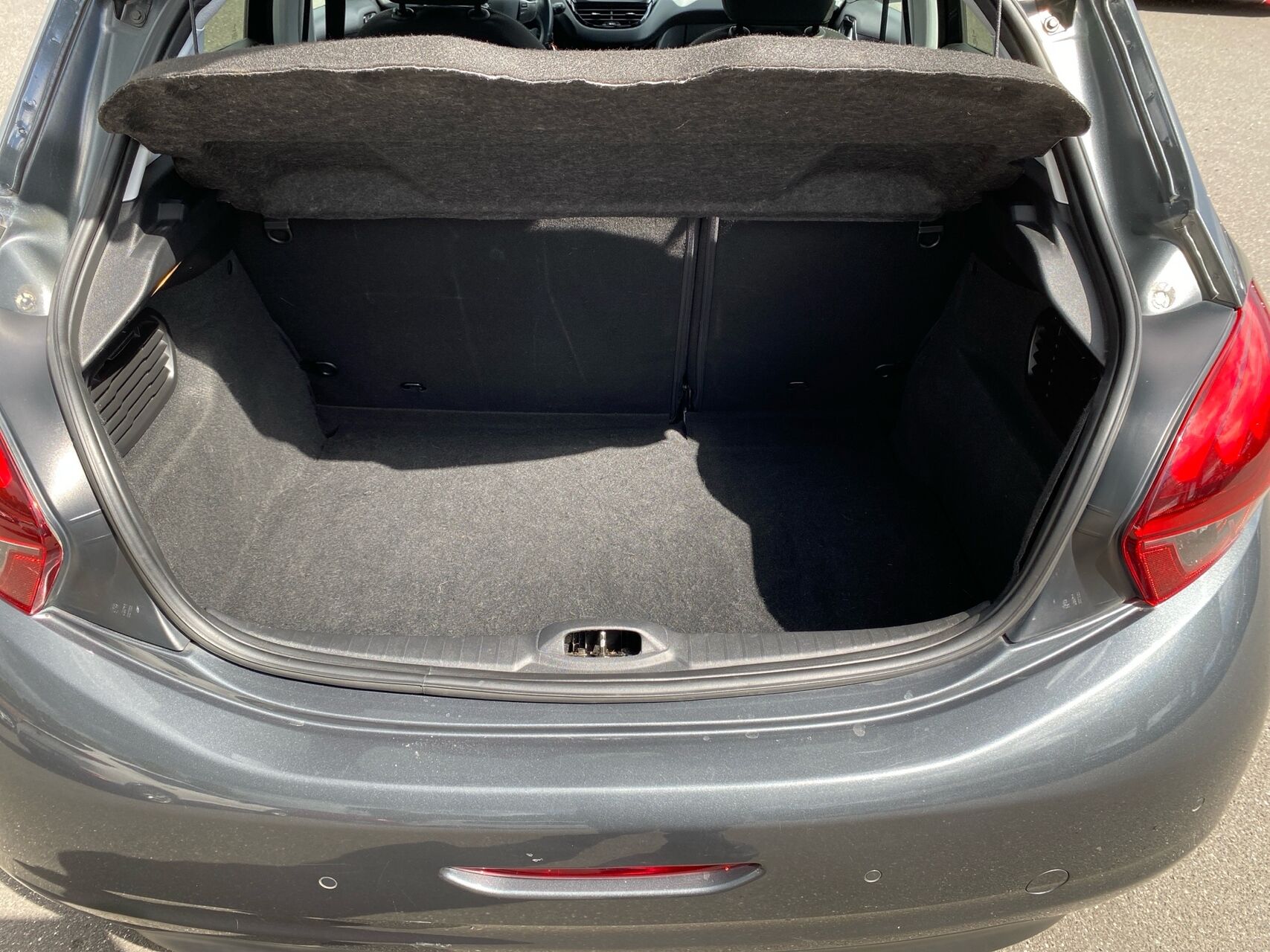 Billede af Peugeot 208 1,6 BlueHDi Intense 100HK 5d