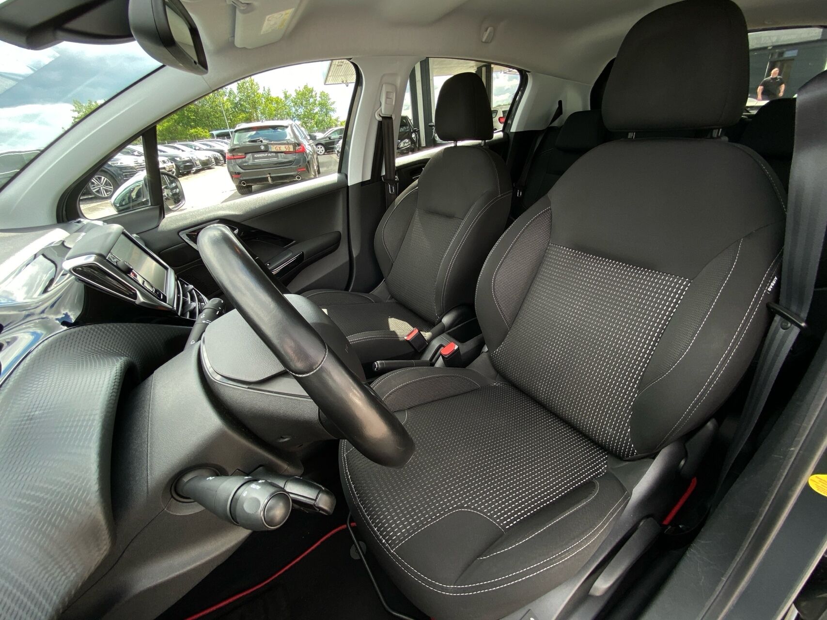 Billede af Peugeot 208 1,6 BlueHDi Intense 100HK 5d