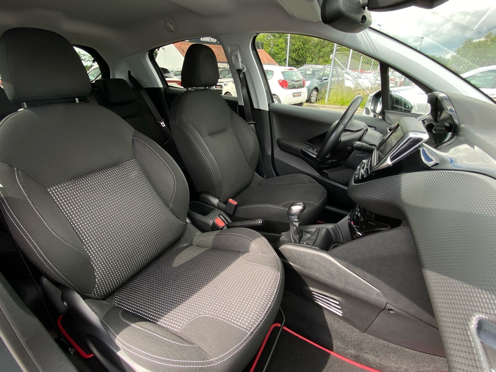 Billede af Peugeot 208 1,6 BlueHDi Intense 100HK 5d