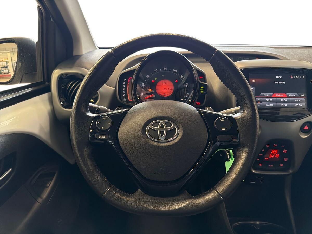 Billede af Toyota Aygo 1,0 VVT-I X-Press X-Shift 68HK 5d Aut.