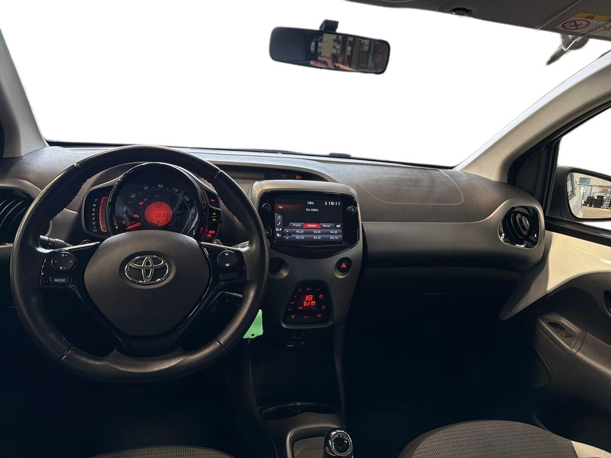 Billede af Toyota Aygo 1,0 VVT-I X-Press X-Shift 68HK 5d Aut.
