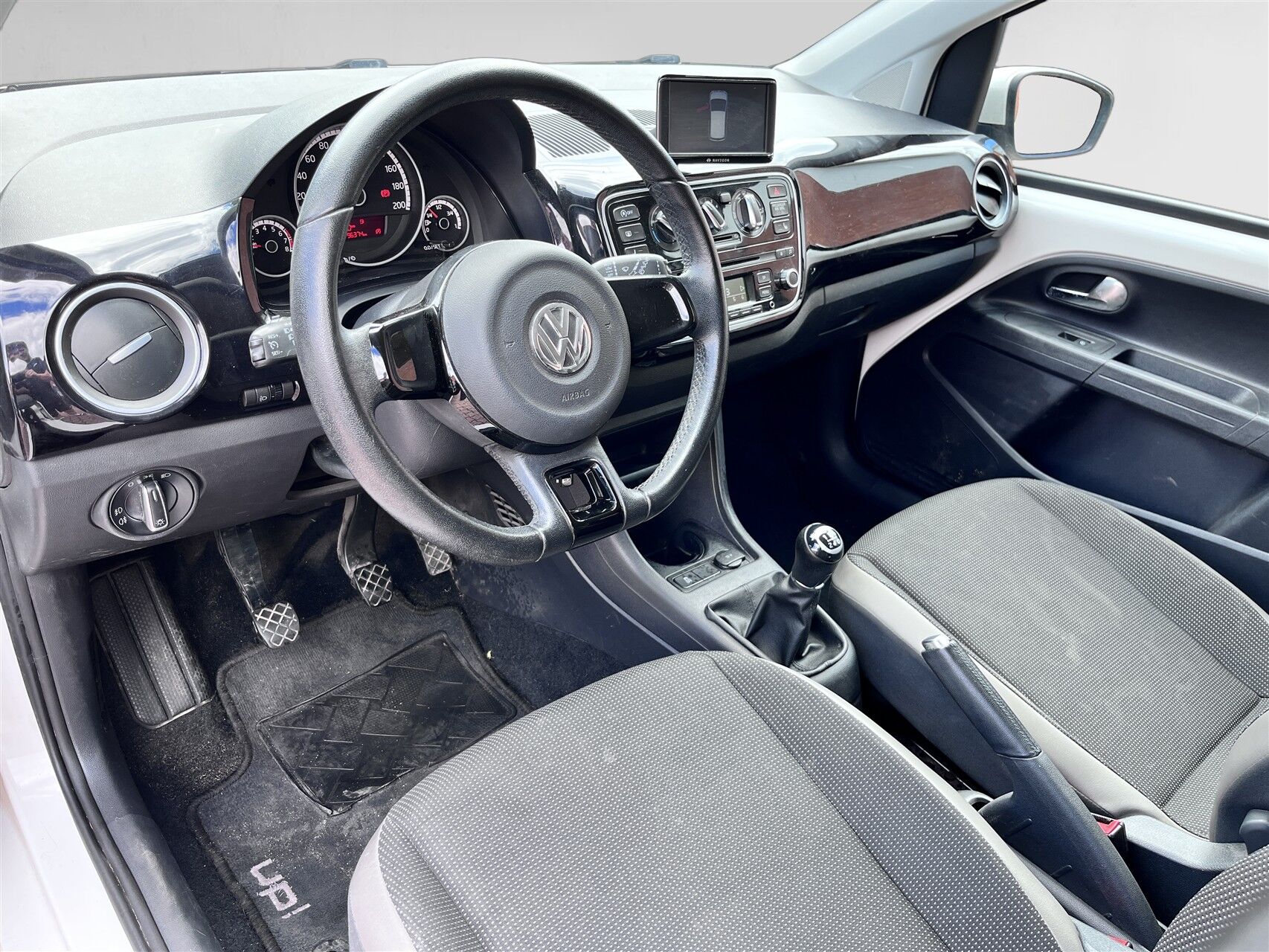Billede af VW up 1,0 MPI BMT High 75HK 5d