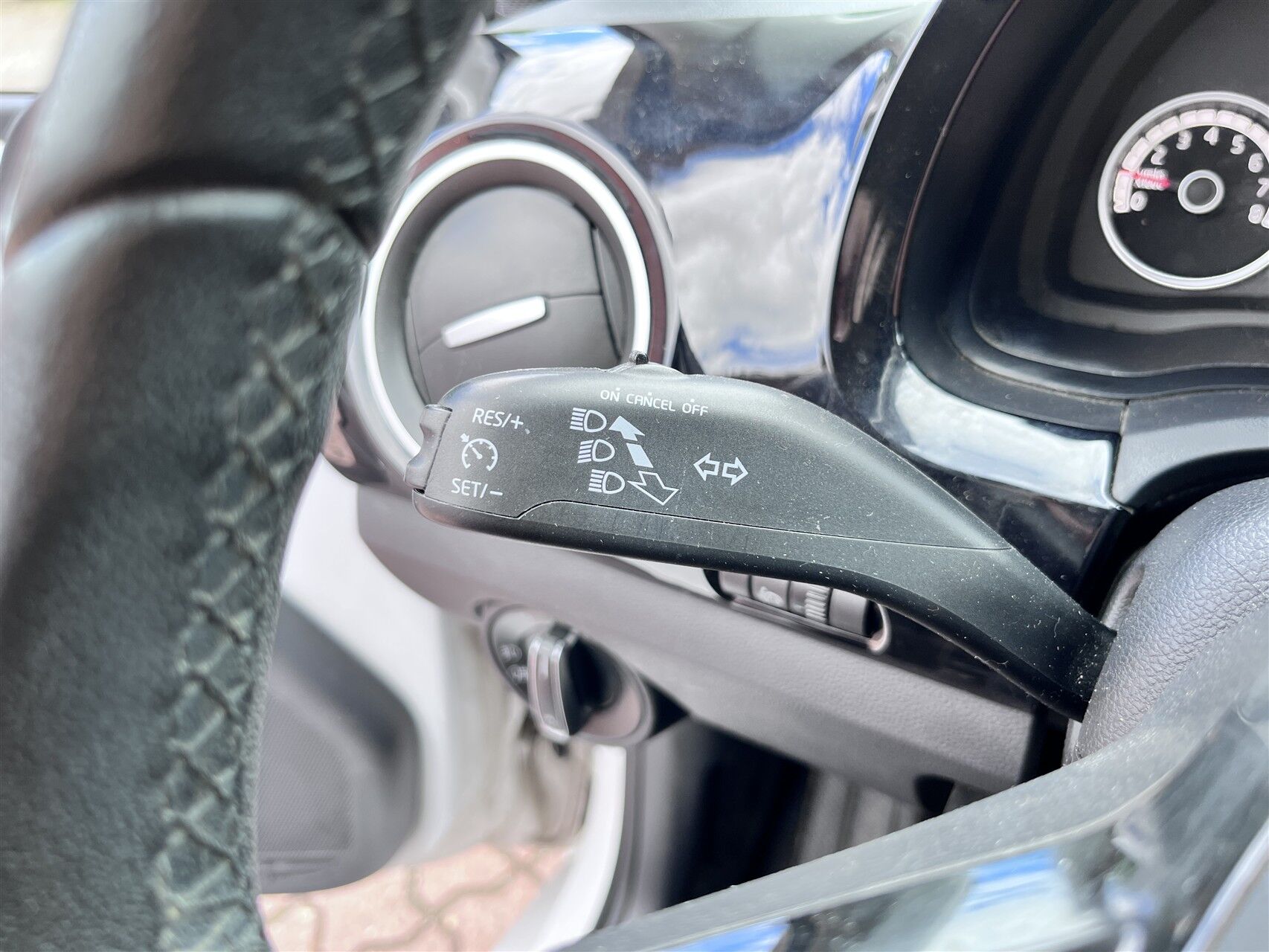 Billede af VW up 1,0 MPI BMT High 75HK 5d