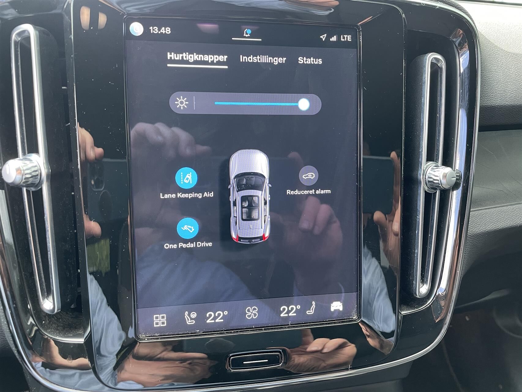 Billede af Volvo XC40 Recharge Single Engine Plus 231HK 5d Aut.