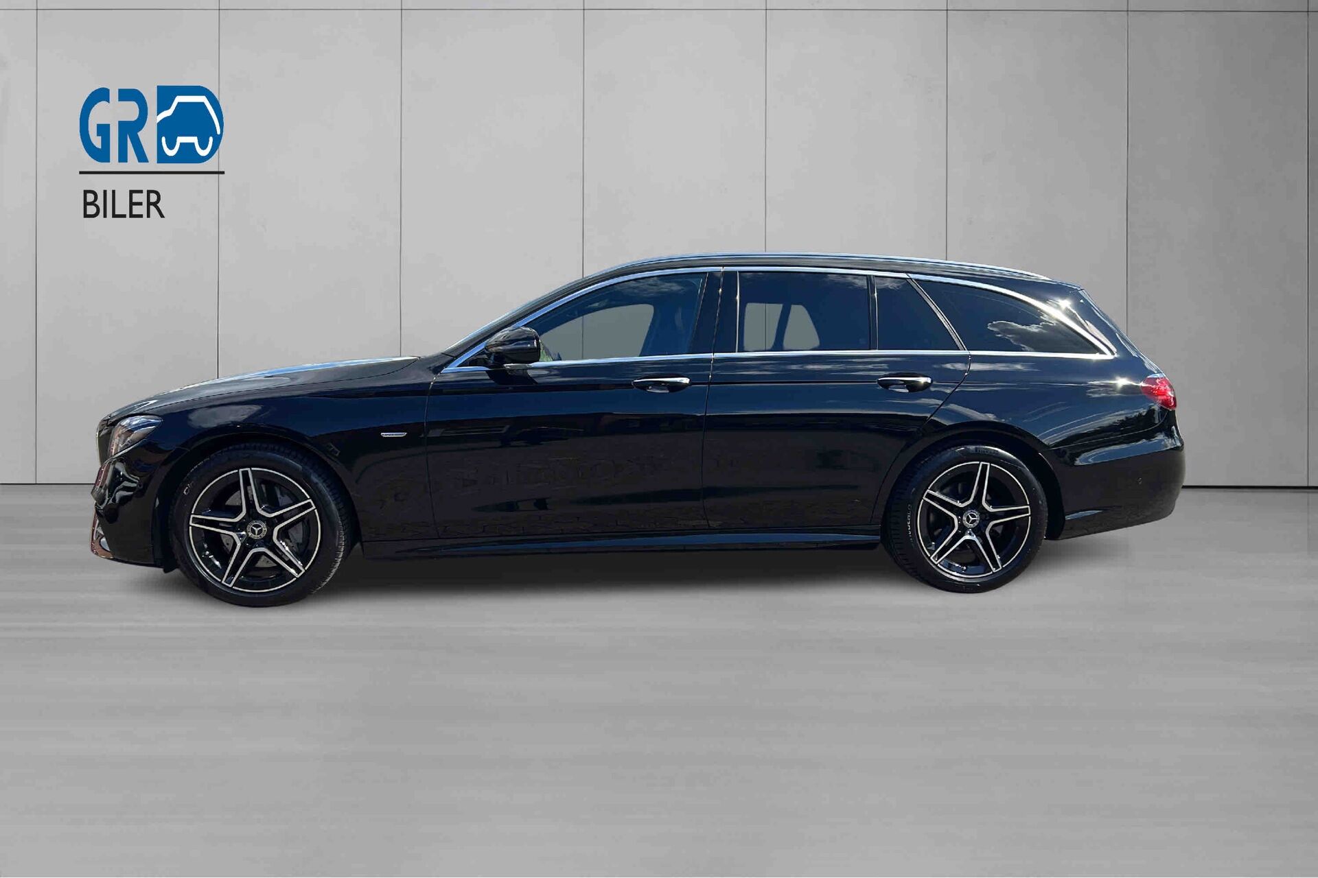 Billede af Mercedes-Benz E220 d T 2,0 D Business Edition Sportsstyle 9G-Tronic 194HK Stc Aut.