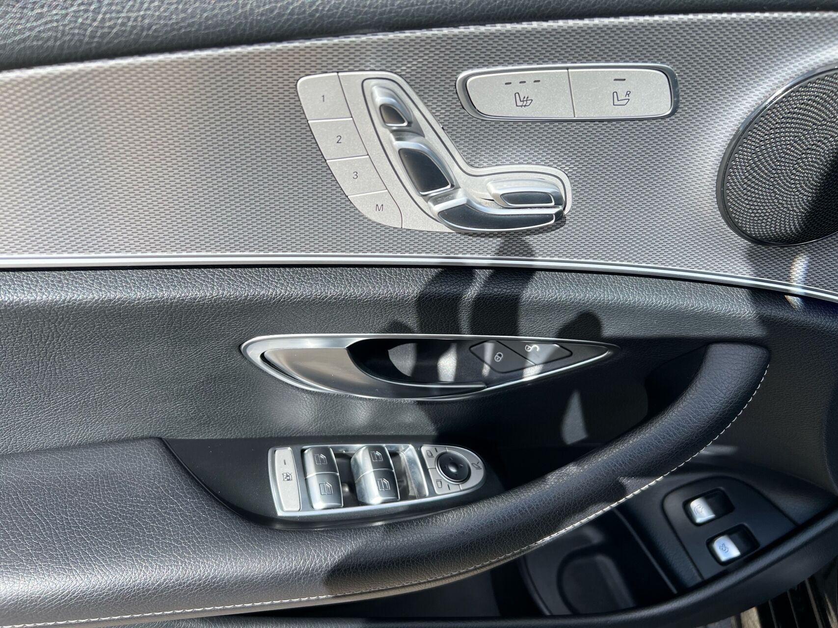 Billede af Mercedes-Benz E220 d T 2,0 D Business Edition Sportsstyle 9G-Tronic 194HK Stc Aut.