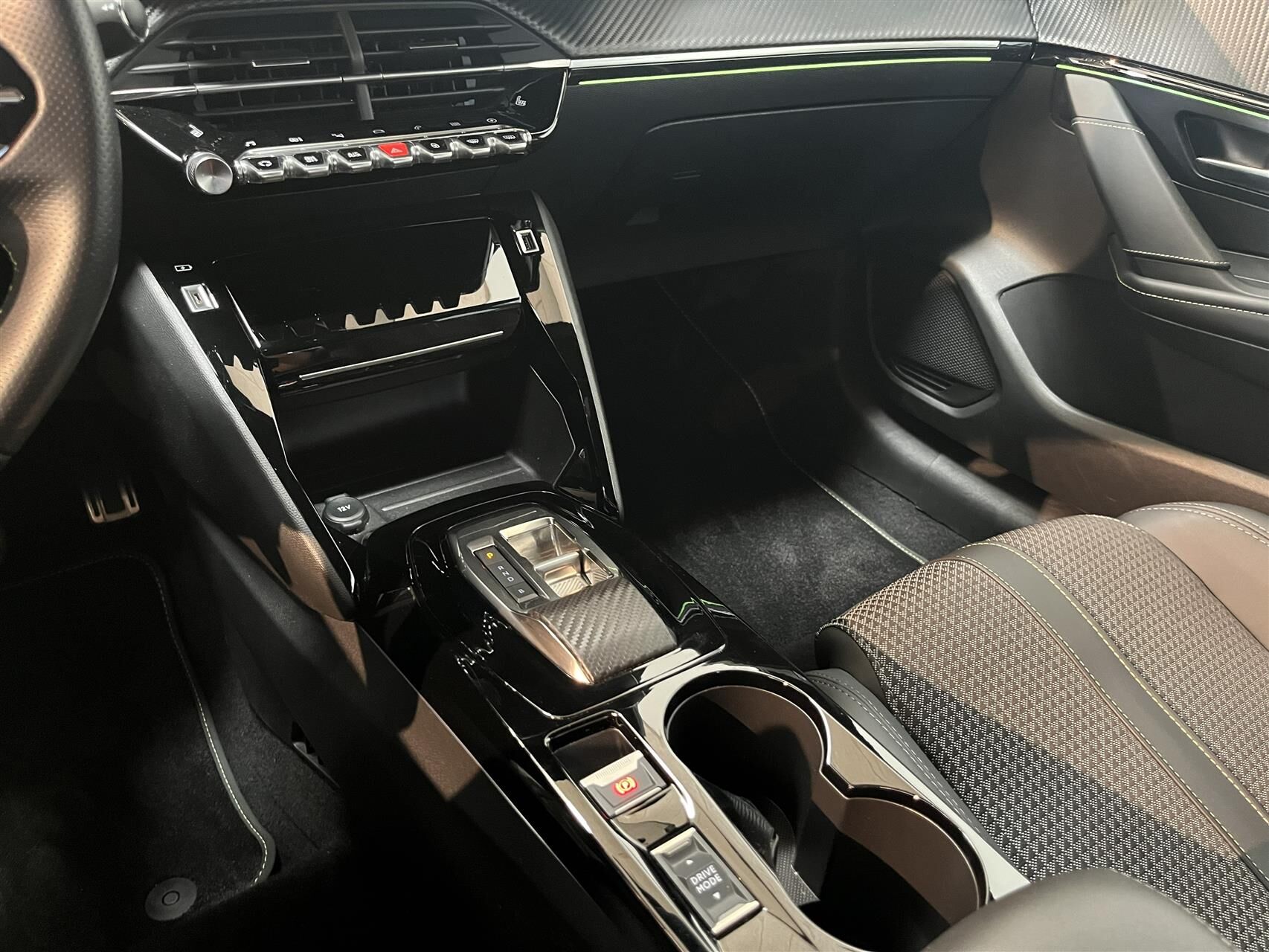 Billede af Peugeot e-208 EL GT 136HK 5d Aut.