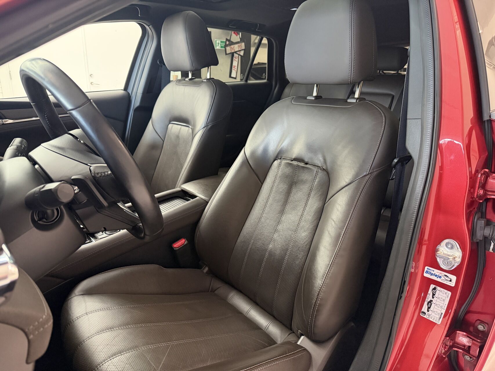Billede af Mazda 6 2,2 Skyactiv-D Optimum m. Luxury Pack 184HK Stc 6g Aut.
