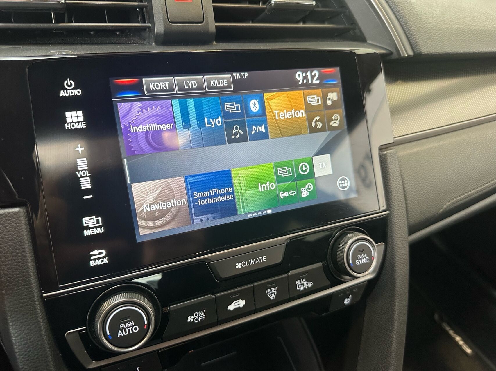 Billede af Honda Civic 1,5 VTEC Turbo Prestige Navi CVT 182HK 5d 6g Aut.