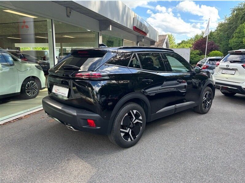 Billede af Peugeot 2008 1,2 PureTech Allure EAT8 130HK 5d 8g Aut.