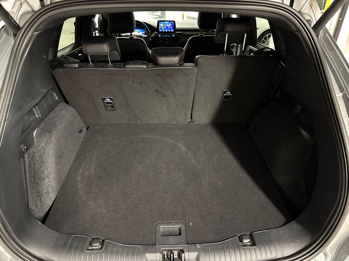 Billede af Ford Kuga 2,5 Plugin-hybrid ST-Line X CVT 225HK 5d Trinl. Gear