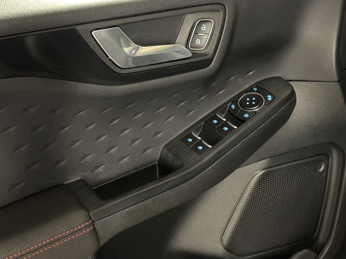 Billede af Ford Kuga 2,5 Plugin-hybrid ST-Line X CVT 225HK 5d Trinl. Gear
