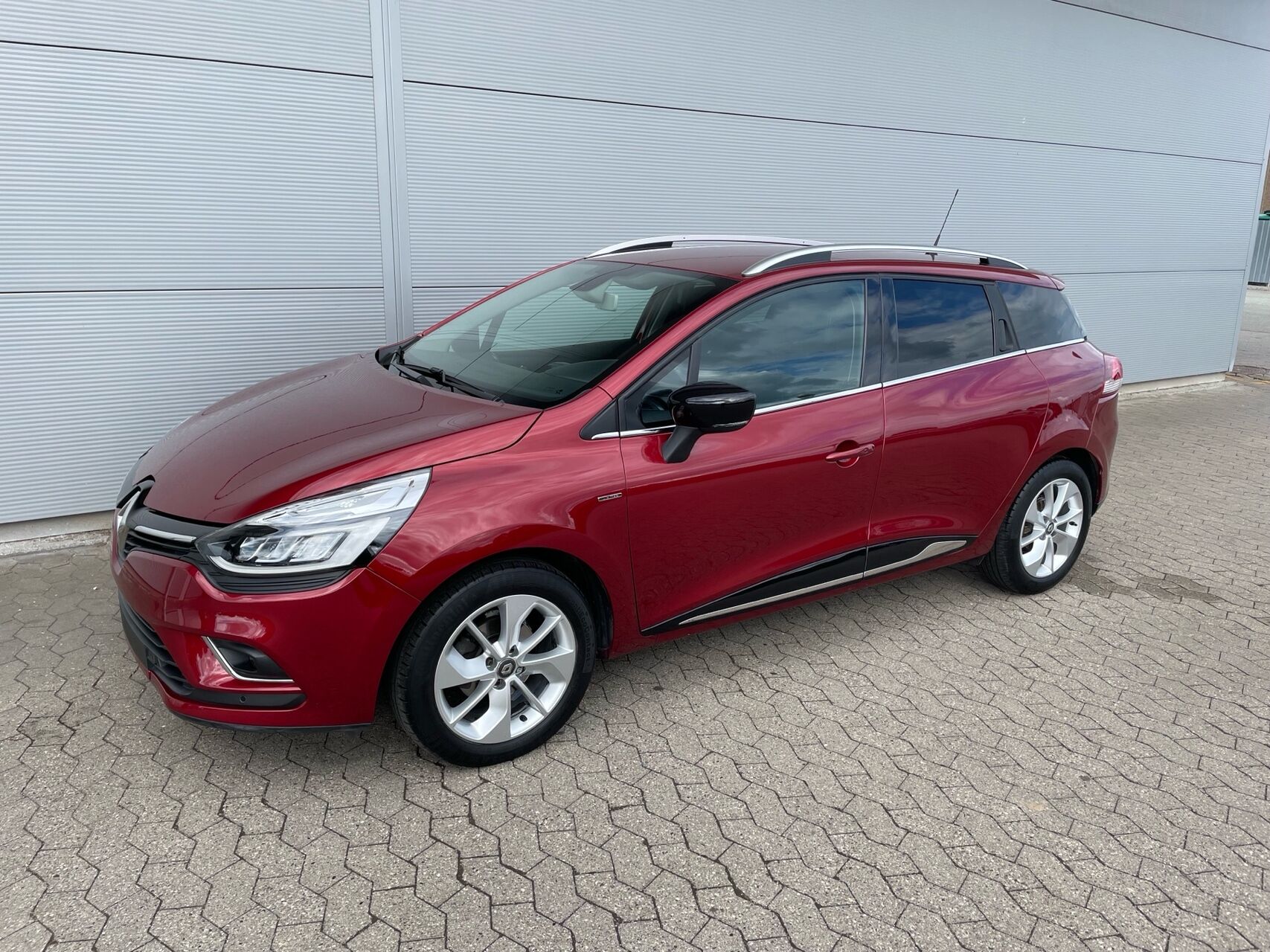 Billede af Renault Clio Sport Tourer 0,9 Energy TCe Zen 90HK Stc