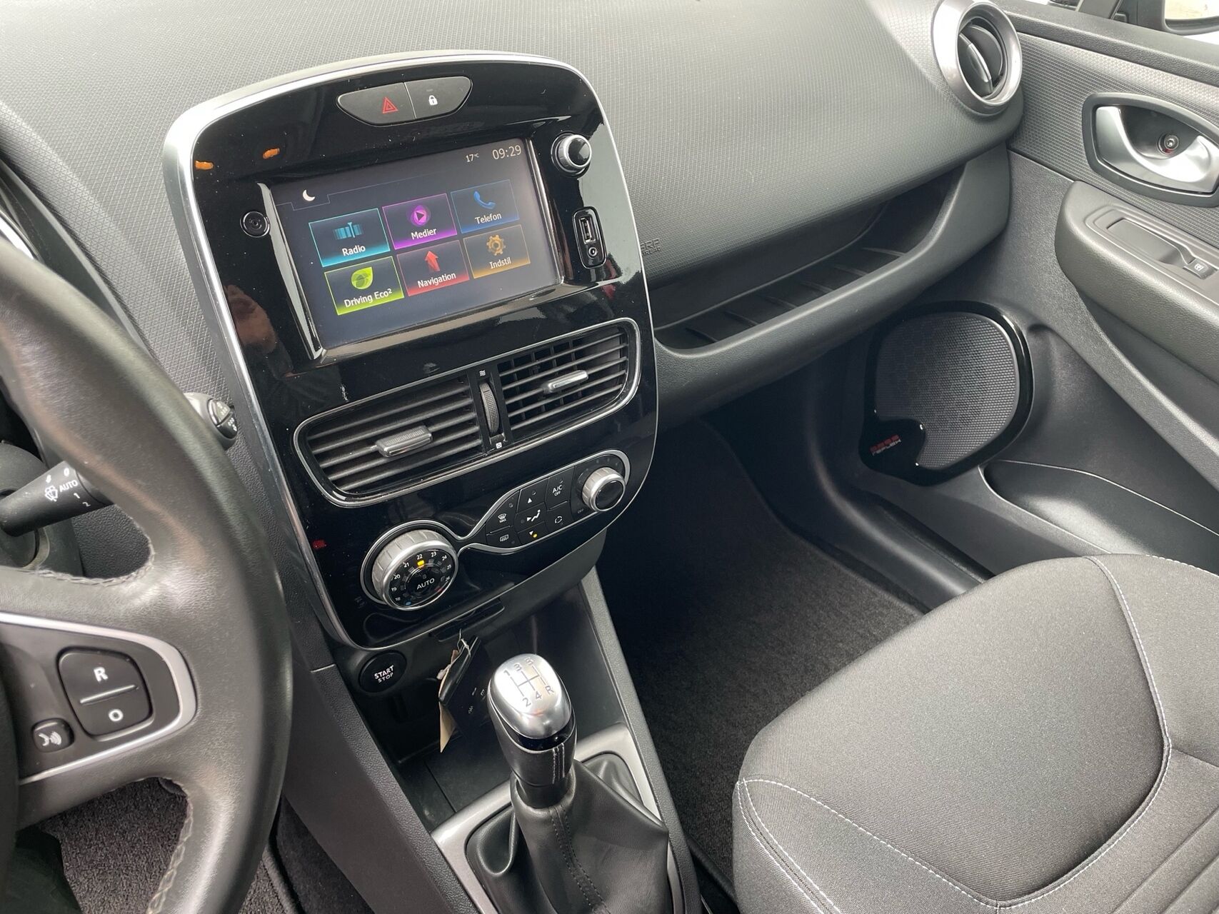 Billede af Renault Clio Sport Tourer 0,9 Energy TCe Zen 90HK Stc