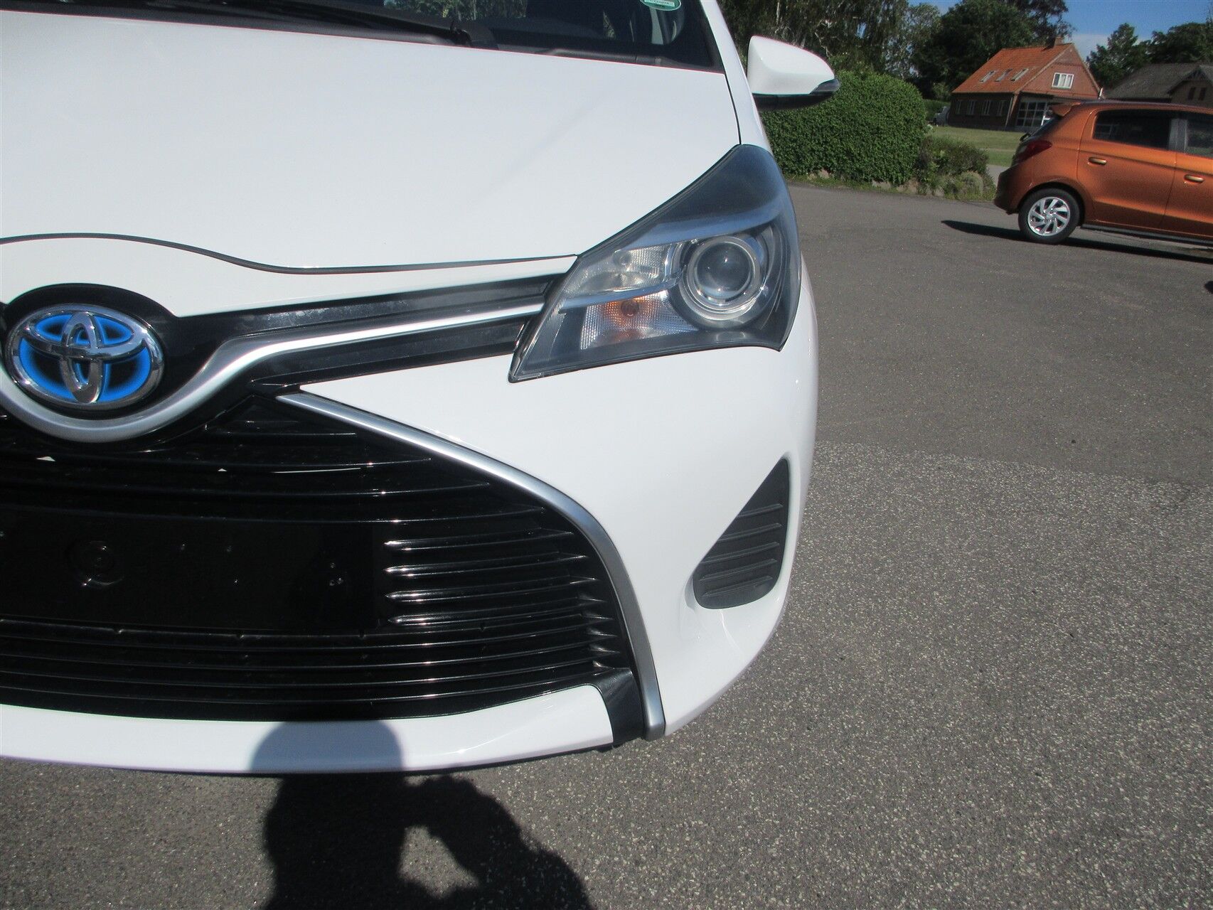 Billede af Toyota Yaris 1,5 Hybrid H2 E-CVT 100HK 5d Trinl. Gear