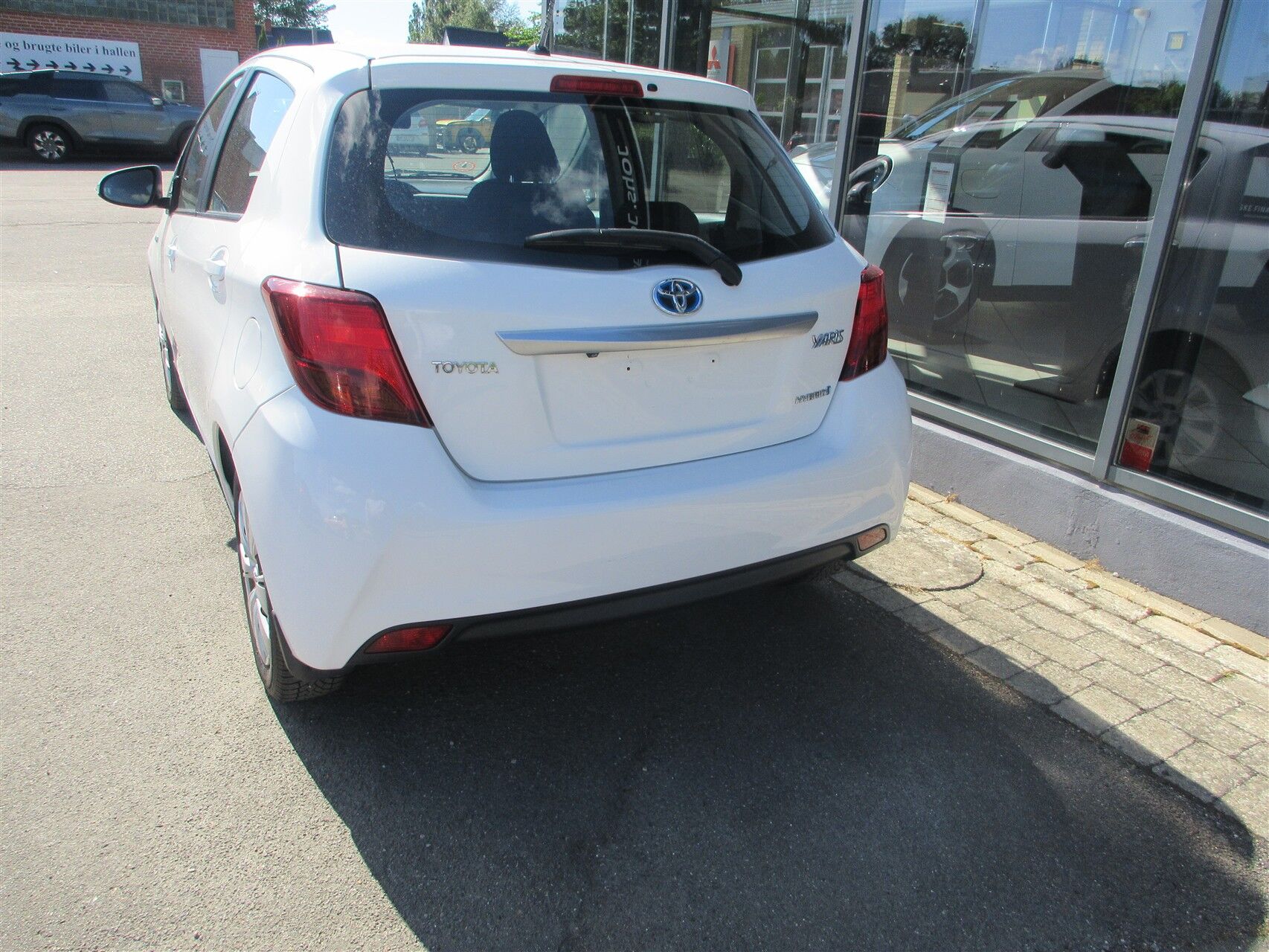 Billede af Toyota Yaris 1,5 Hybrid H2 E-CVT 100HK 5d Trinl. Gear