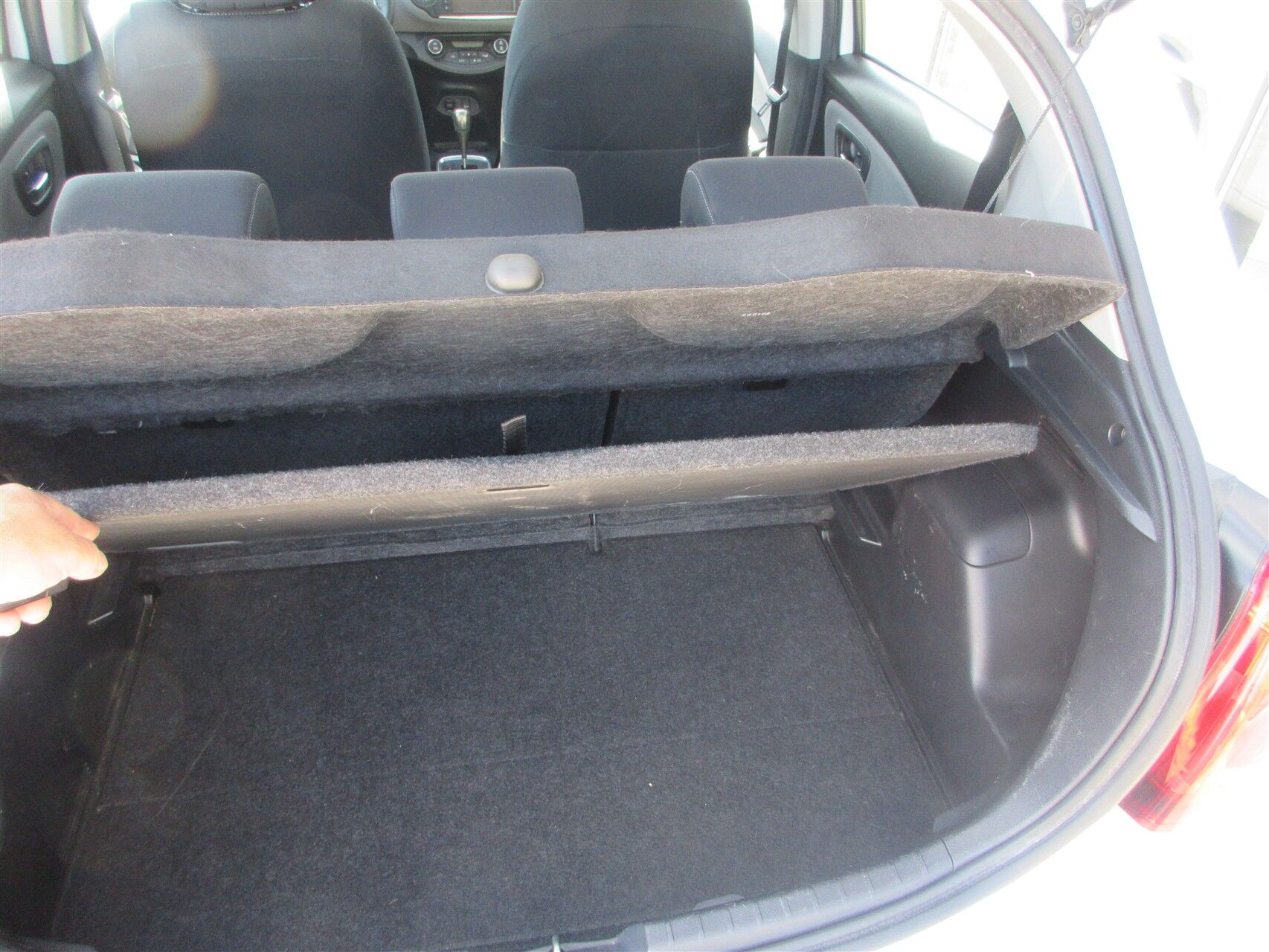 Billede af Toyota Yaris 1,5 Hybrid H2 E-CVT 100HK 5d Trinl. Gear