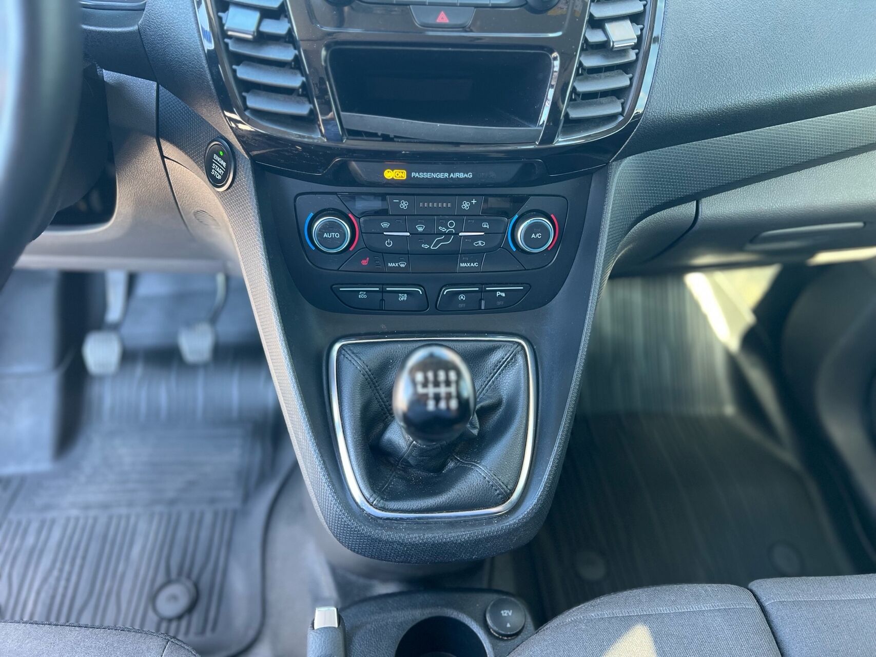 Billede af Ford Transit Connect Kort 1,5 EcoBlue Limited 100HK Van 6g