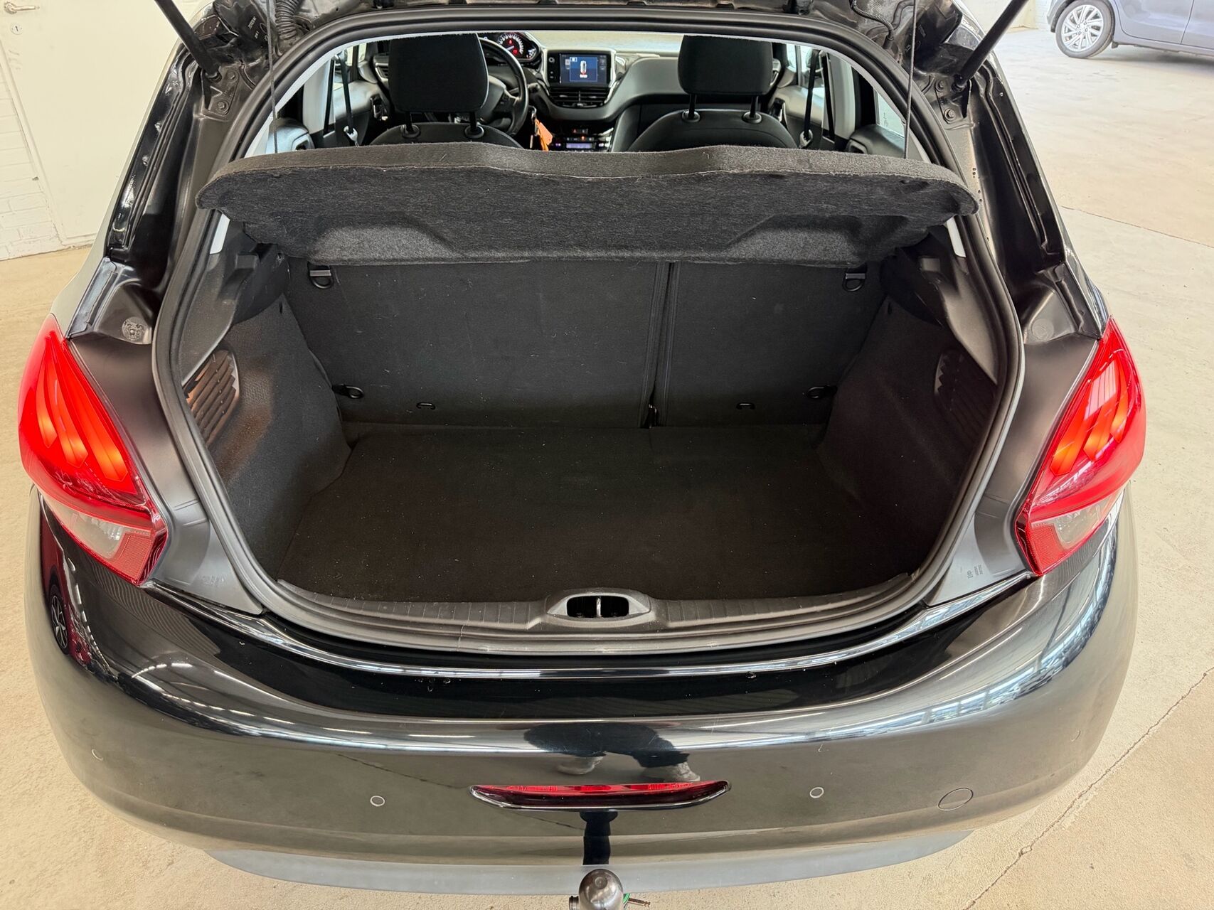 Billede af Peugeot 208 1,6 BlueHDi Allure 100HK 5d