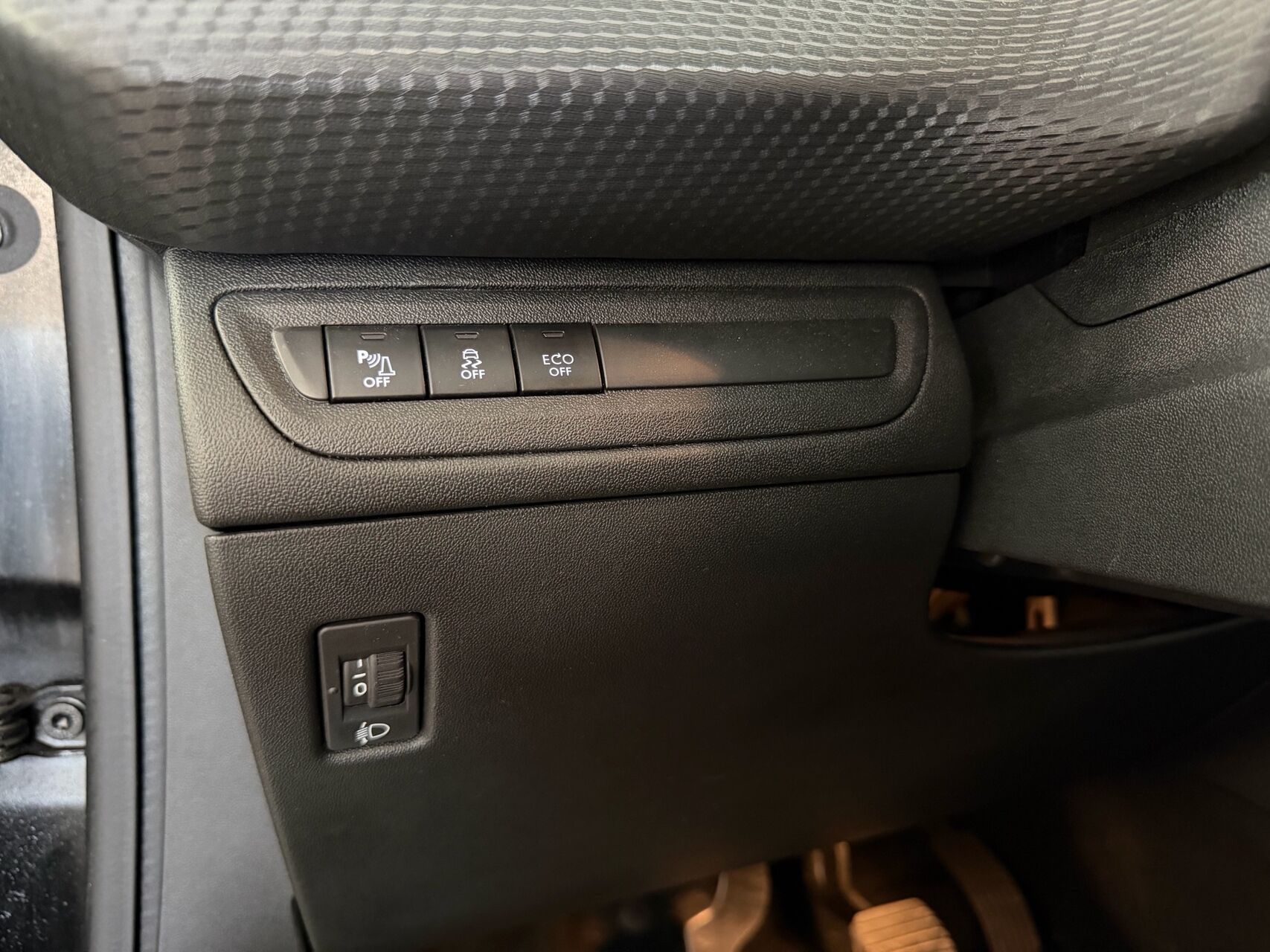 Billede af Peugeot 208 1,6 BlueHDi Allure 100HK 5d