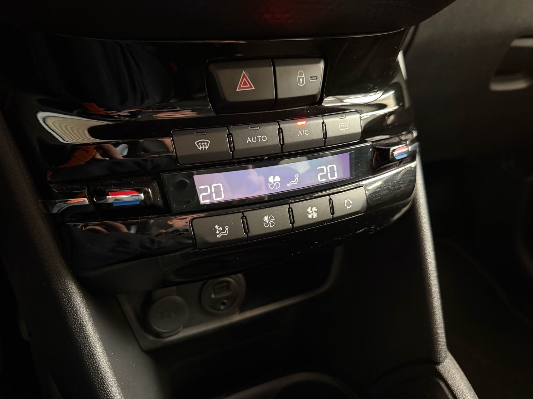 Billede af Peugeot 208 1,6 BlueHDi Allure 100HK 5d