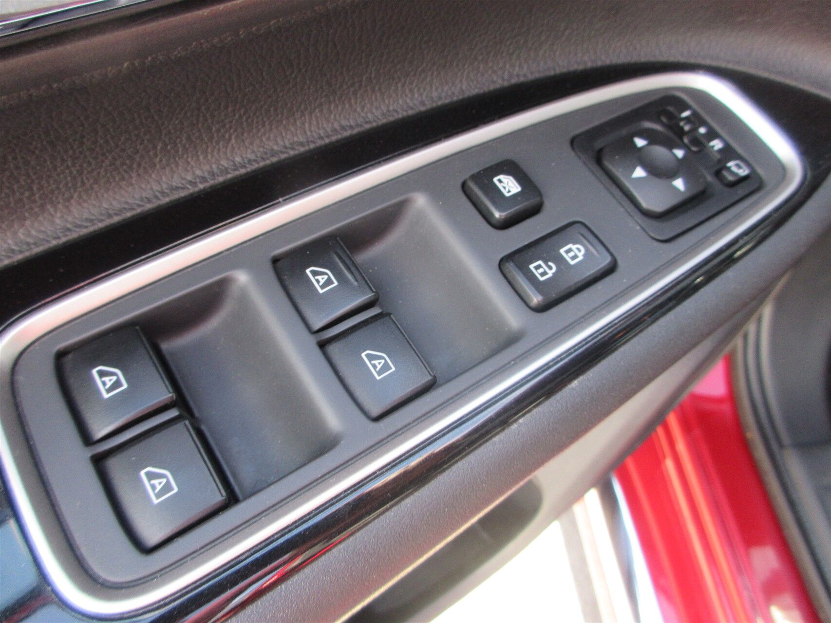 Billede af Mitsubishi Outlander 2,4 PHEV  Plugin-hybrid Instyle S-Edition 4WD 224HK 5d 6g Trinl. Gear