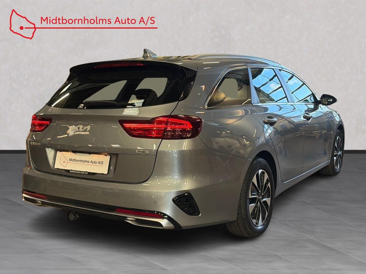 Billede af Kia Ceed SW 1,6 GDI PHEV  Plugin-hybrid Prestige DCT 141HK Stc 6g Aut.