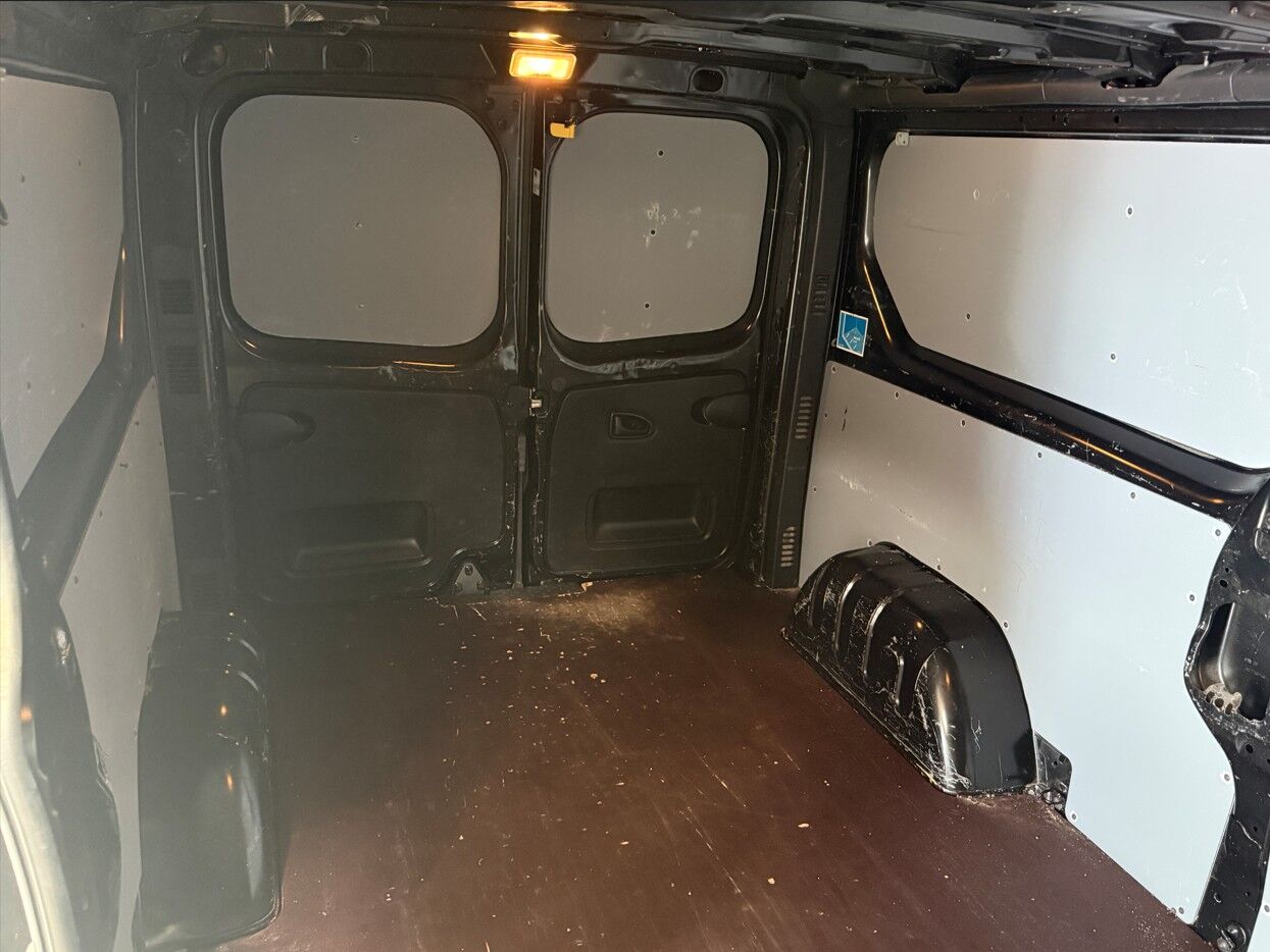 Billede af Renault Trafic T29 L2H1 2,0 DCI 120HK Van 6g