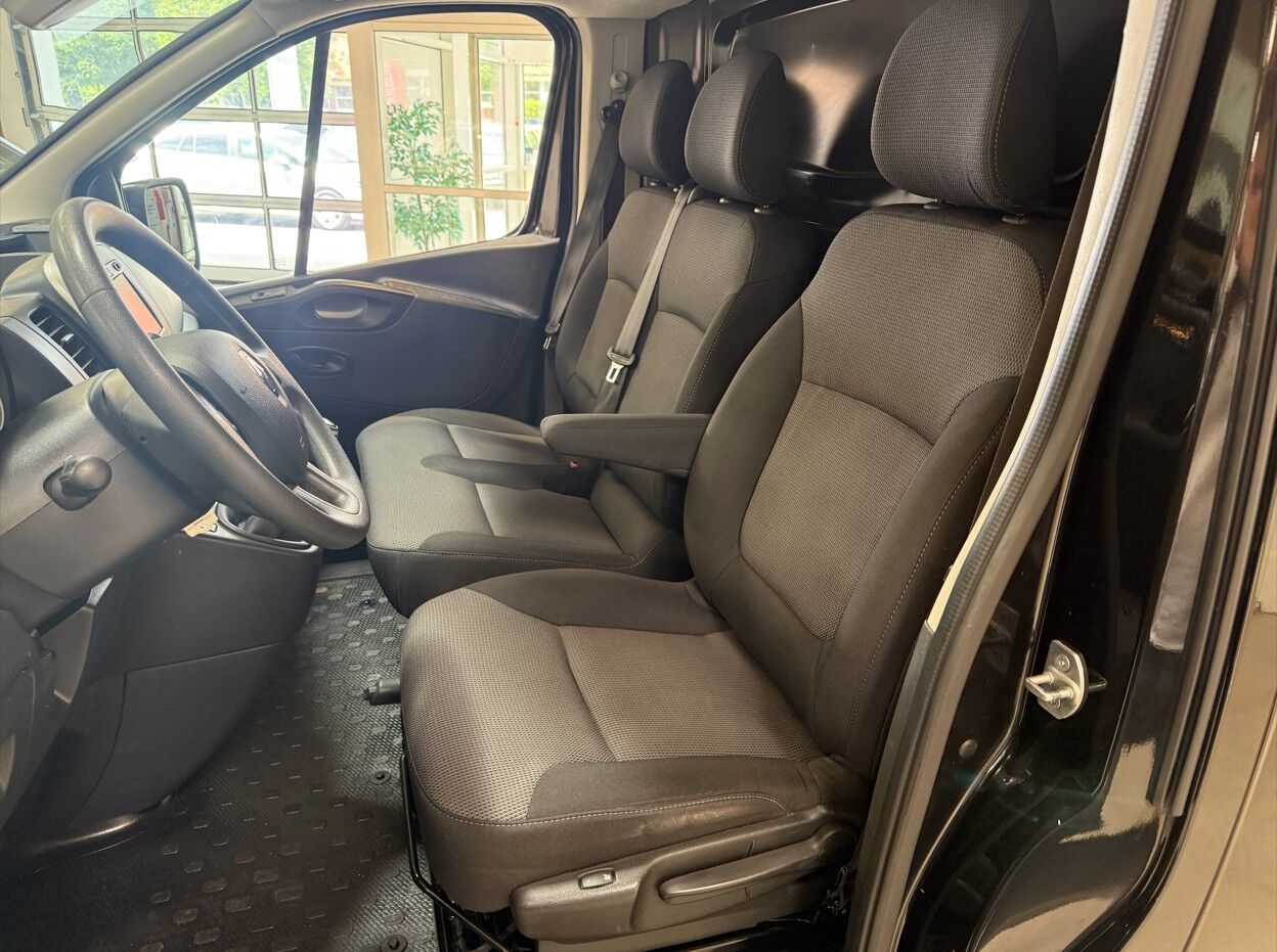 Billede af Renault Trafic T29 L2H1 2,0 DCI 120HK Van 6g
