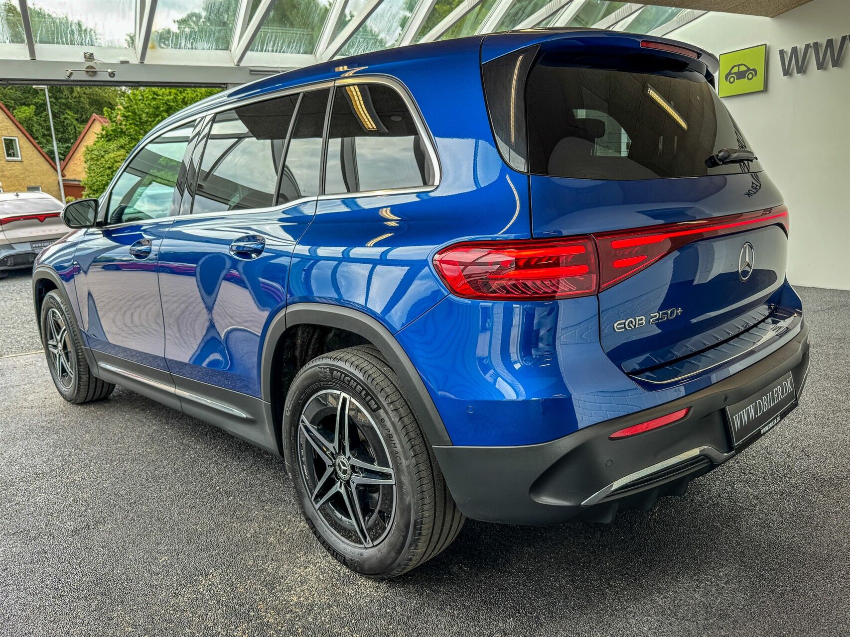 Billede af Mercedes-Benz EQB 250+ EL AMG Advance 190HK 5d Aut.