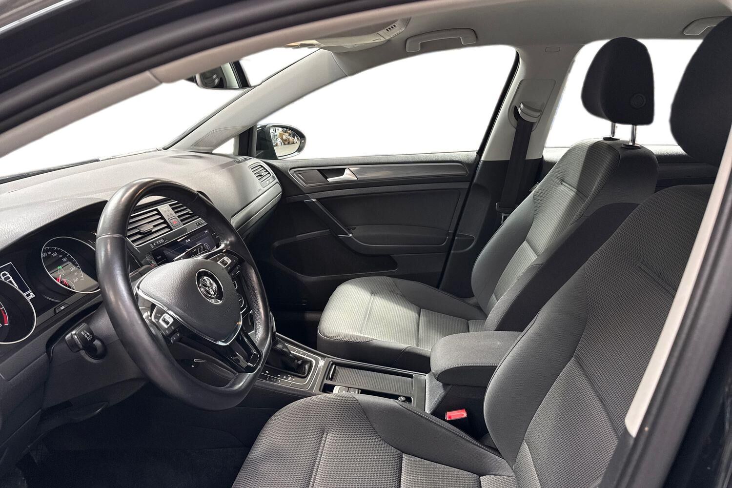 Billede af VW Golf 1,5 TSI BMT EVO Comfortline Connect DSG 150HK 5d 7g Aut.